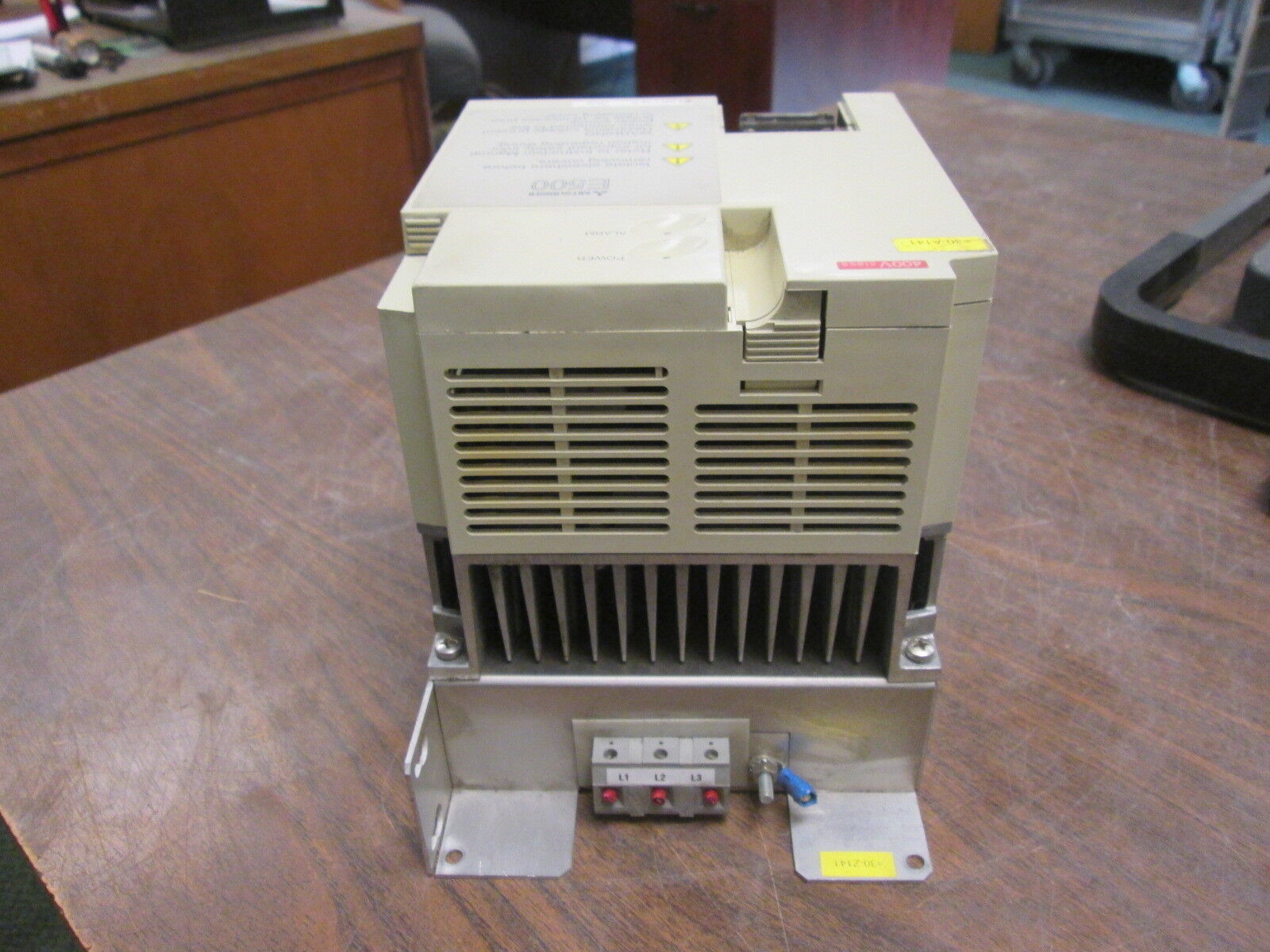 Mitsubishi E500 AC Drive w/ RFI Filter FR-E540-075K-EC 0.75KW 3Ph, Used