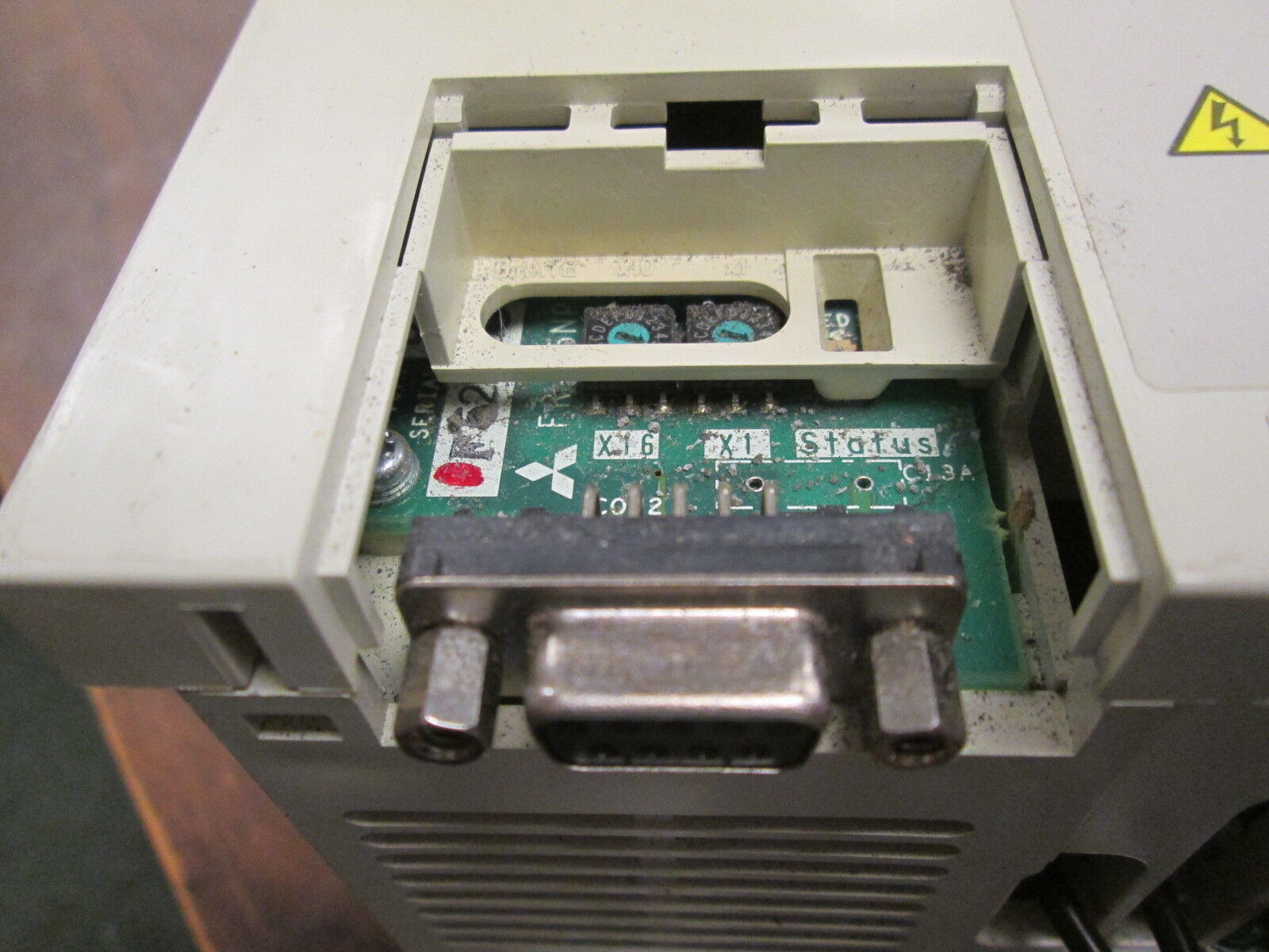 Mitsubishi E500 AC Drive w/ RFI Filter FR-E540-075K-EC 0.75KW 3Ph, Used