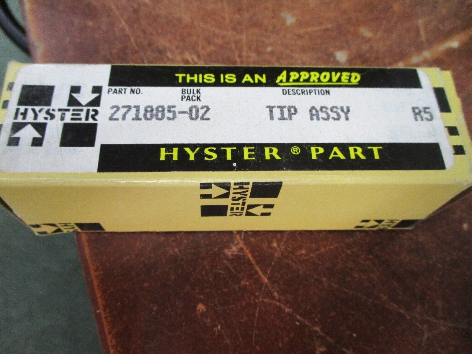 Hyster Tip Assembly 271885-02 *Box of 2* New Surplus