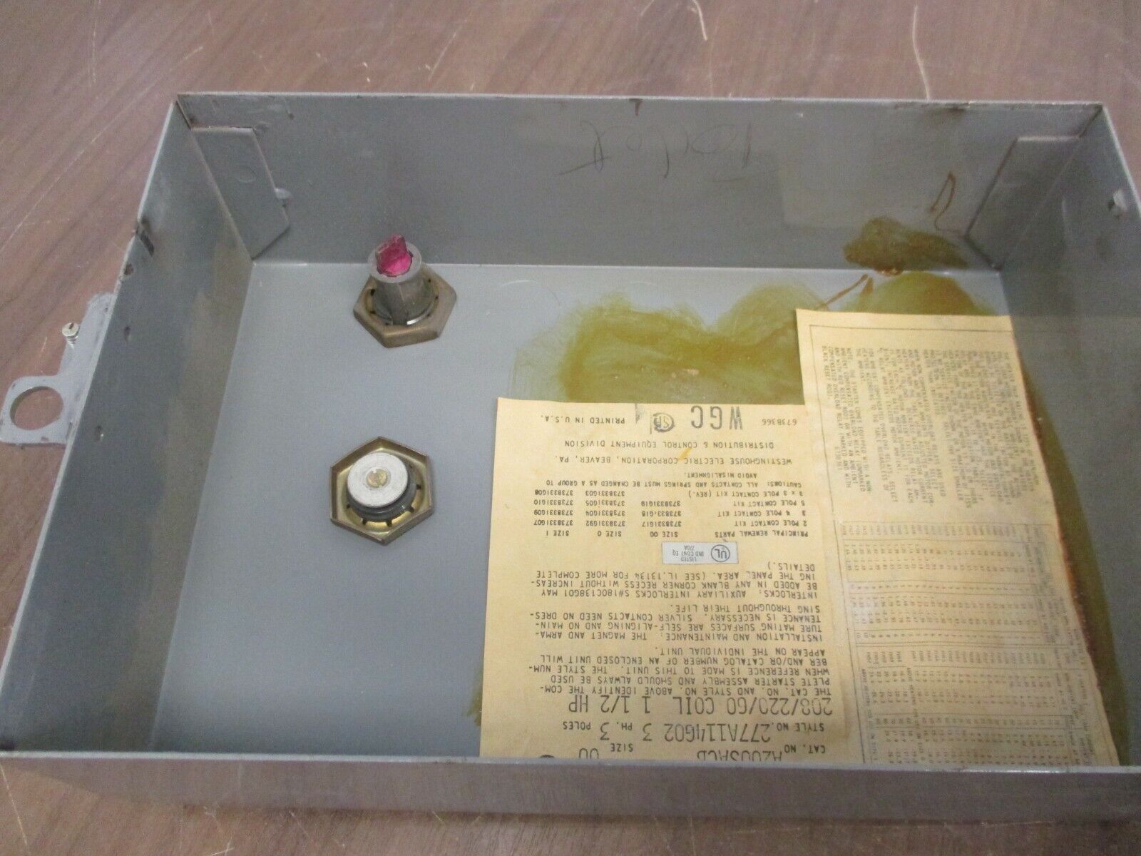 Westinghouse Enclosed Size 00 Starter A200SACB 208/220V Coil 3Ph 3P Used