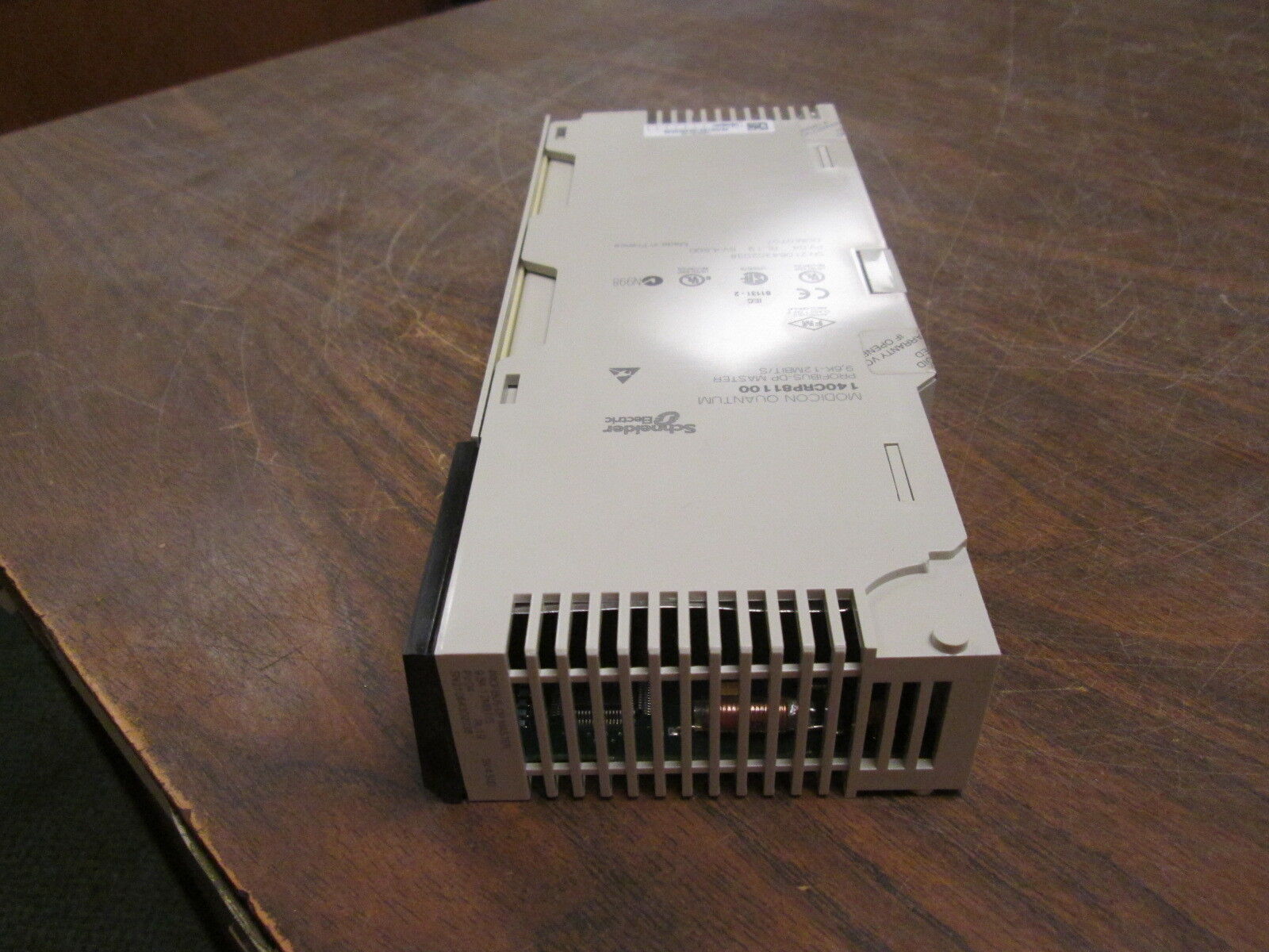 Schneider Electric Modicon Quantum Profibus-DP Master Module 140CRP81100 Used
