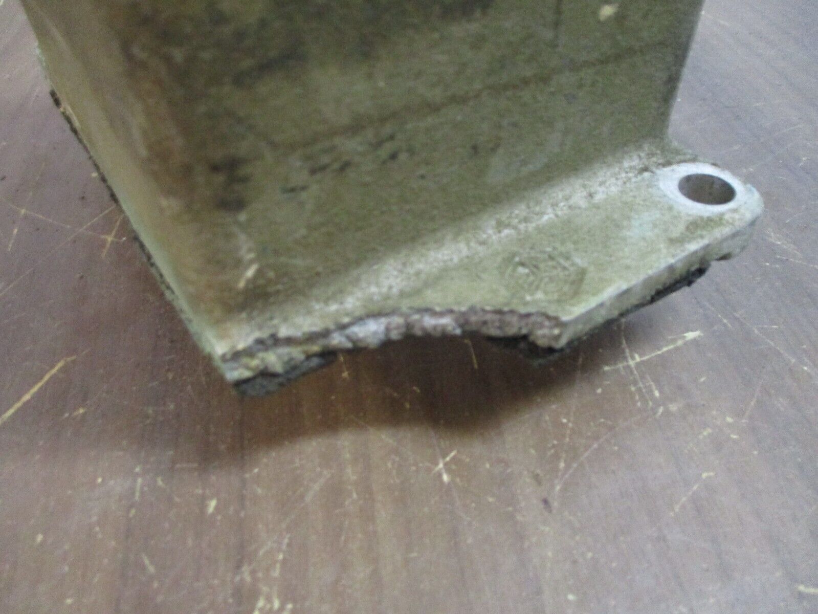 Crouse-Hinds Receptacle w/Base AR-648 60A 600V 3w 4P *Broken Mounting Foot*