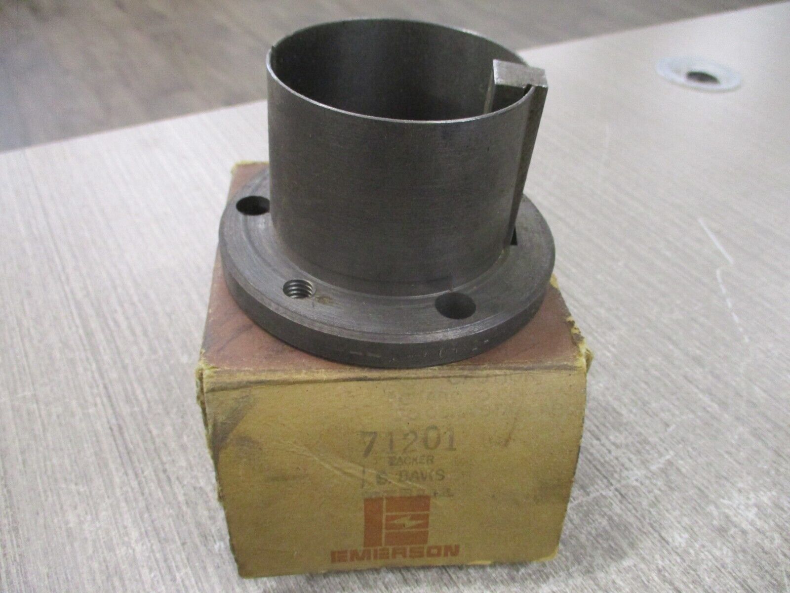 Browning Split Taper Bushing Q1- 2 11/16 New Surplus