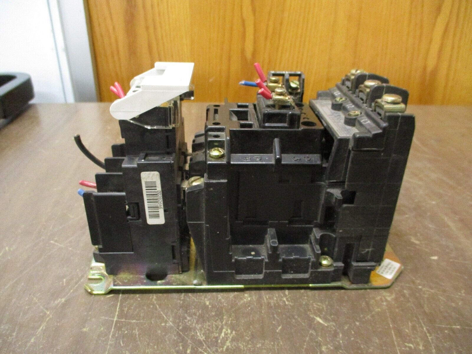 Allen-Bradley Size 0 Starter 509-A0H Ser. B 200-208V Coil 18A 600V Used