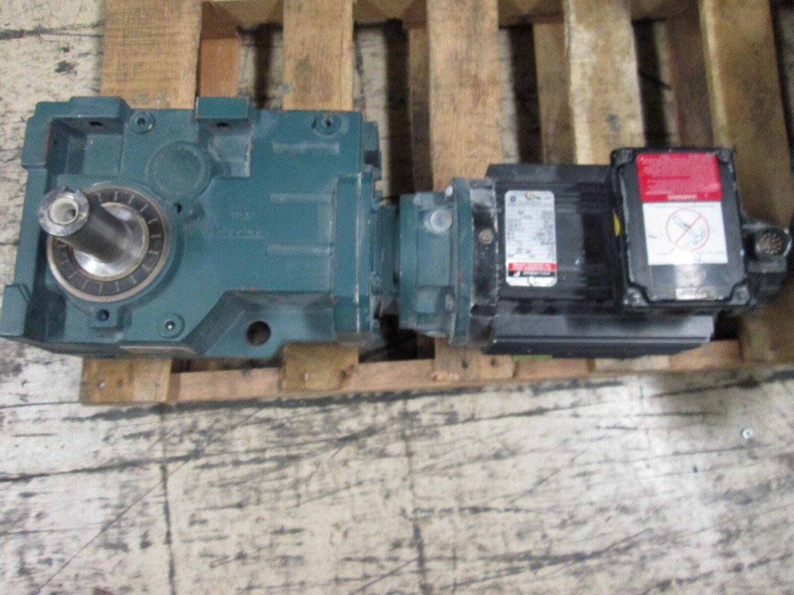Reliance AC Synchronous Motor W7901902M-WY 2 HP 2000 RPM 3 PH