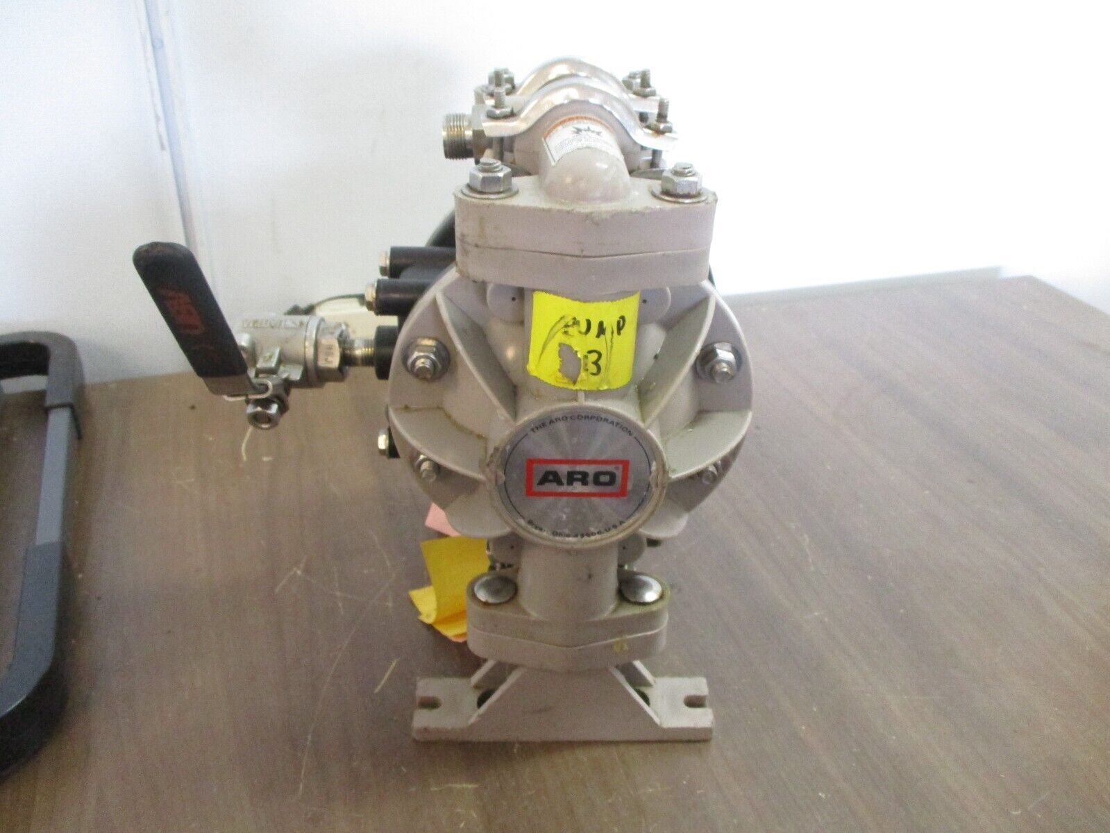 Aro Diaphragm Pump 666053-344 100PSI Used
