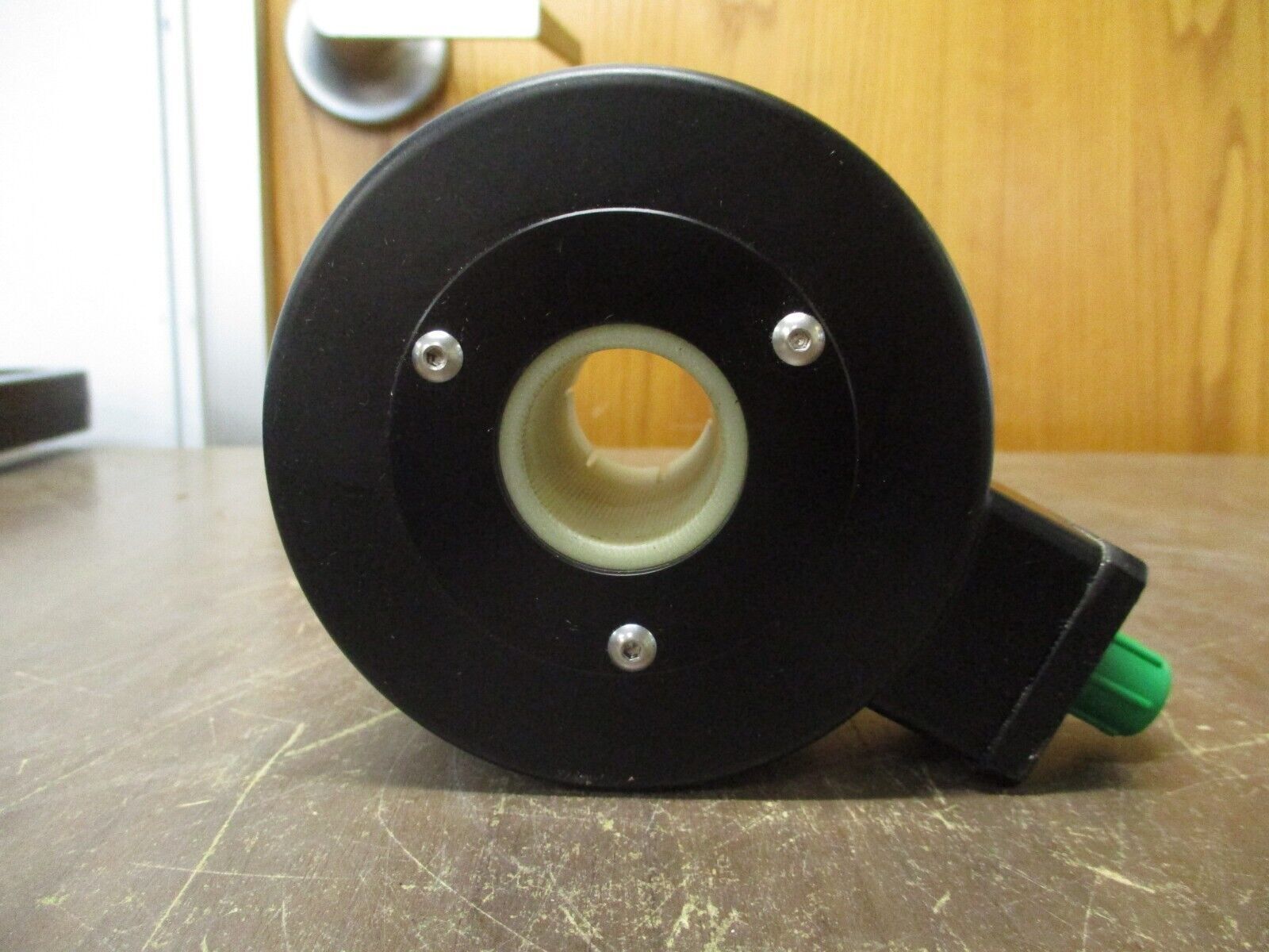 Dynapar Encoder HS35R1024H30H04 Used