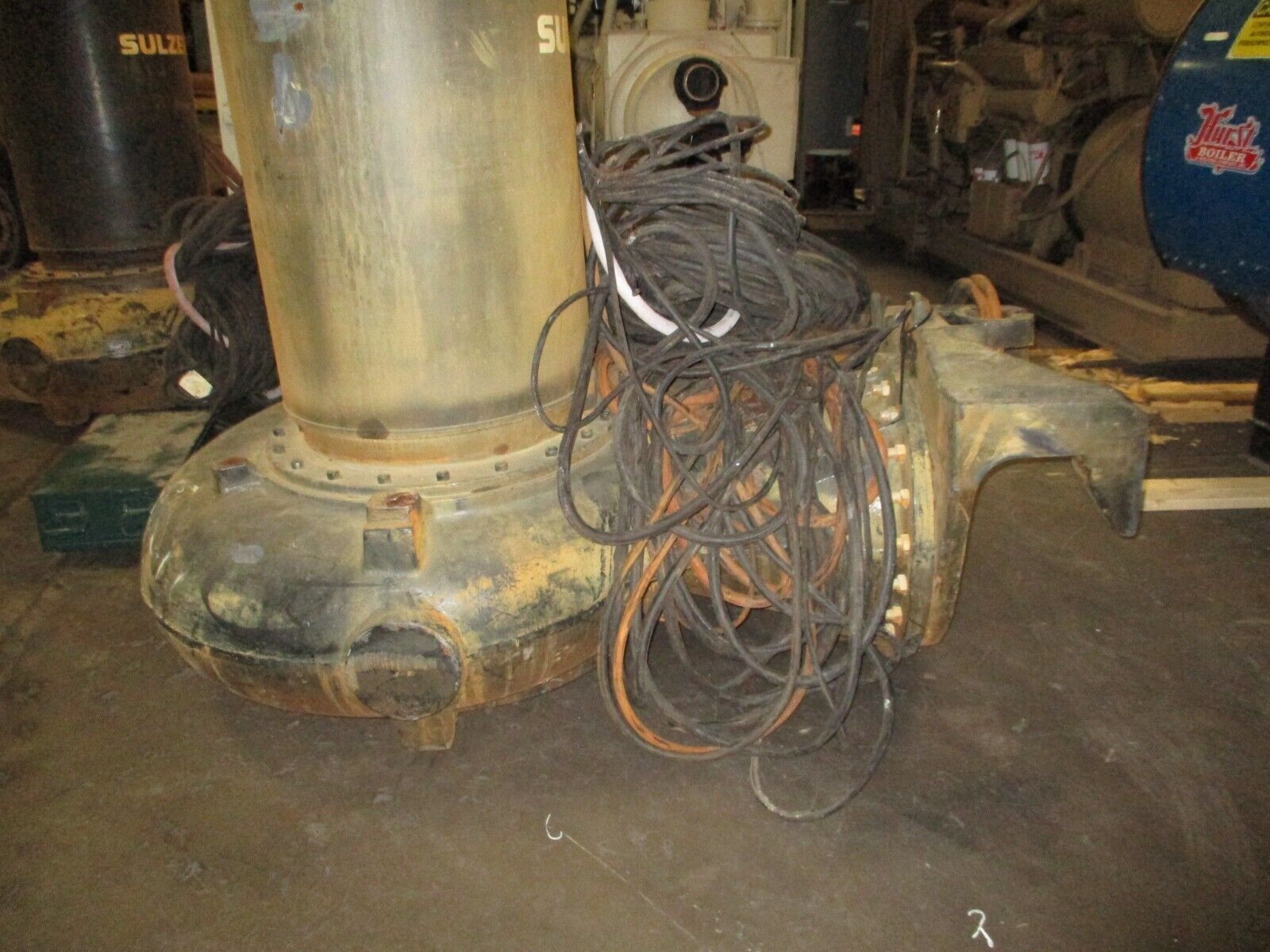 Sulzer Submersible Pump XFP501U SK3 PE2200/6-60 295HP 460V 3Ph 1195RPM Used