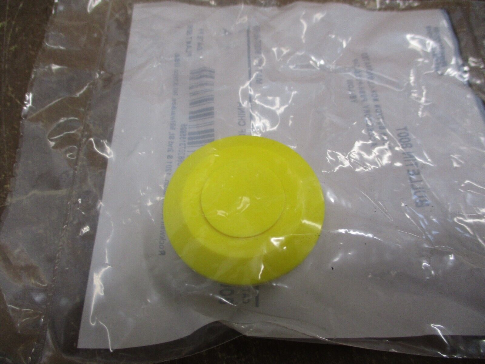 Allen-Bradley Non-Illuminated Push-Pull Cap 800T-N160E Ser. A Yellow New Surplus