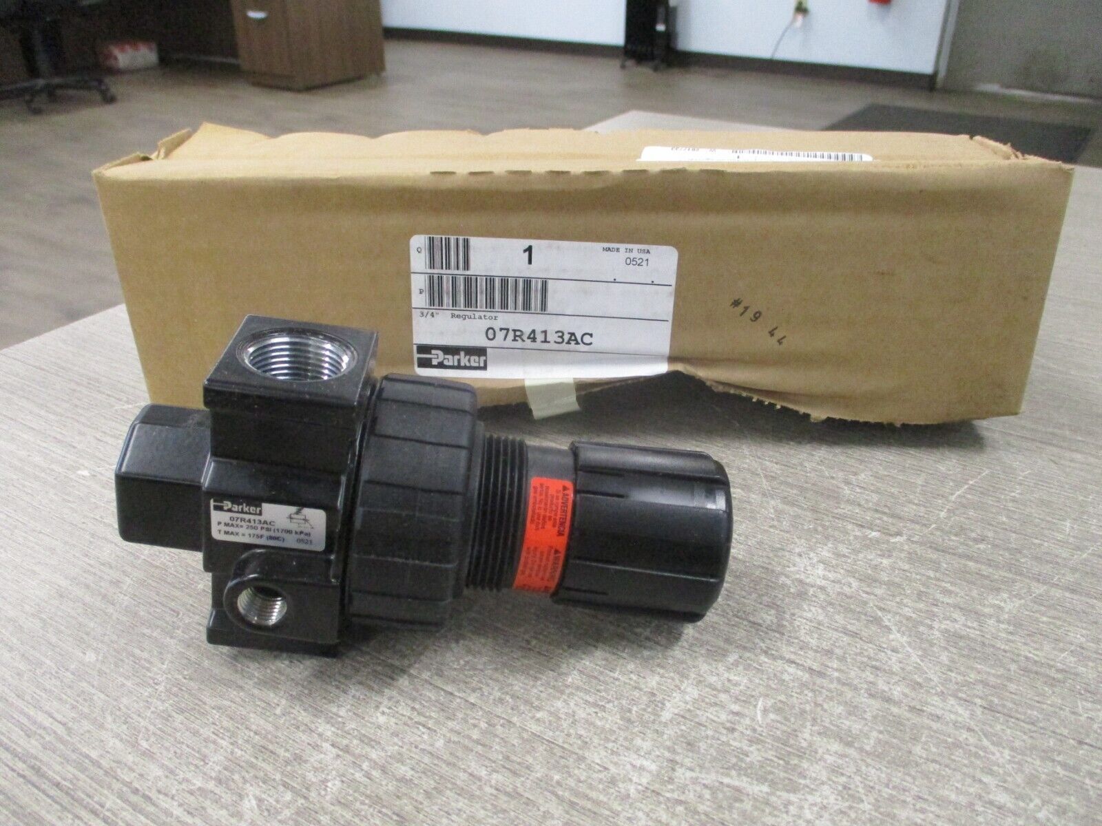Parker Regulator 07R413AC 3/4" New Surplus
