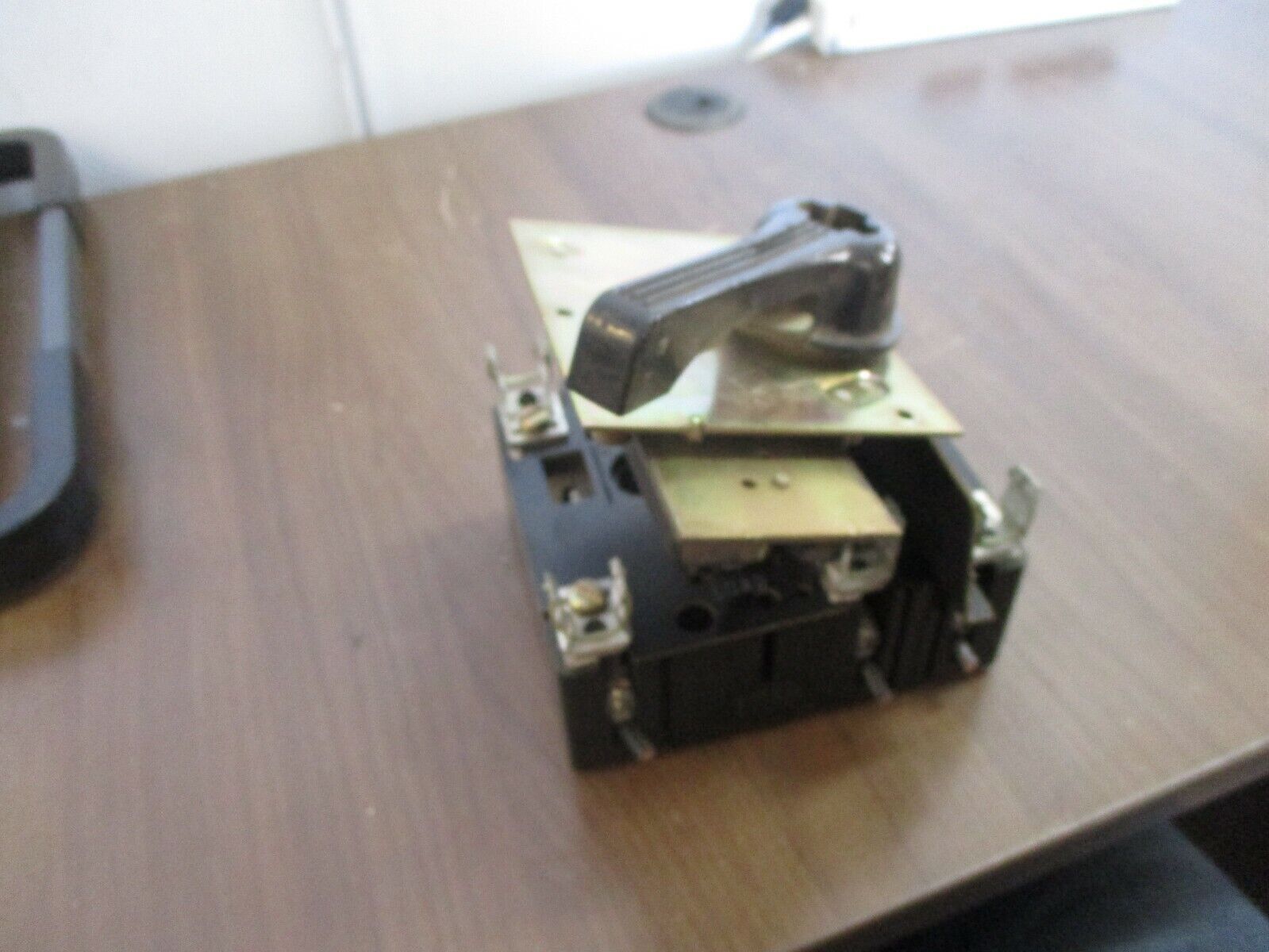 Westinghouse VisiFlex Switch 371D392G01 30A 600V 3P w/ Handle Used