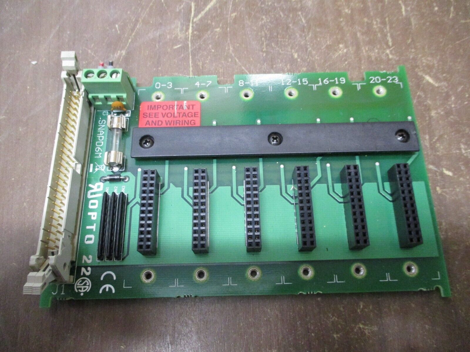 Opto 22 6-Module Rack SNAPD6M Used