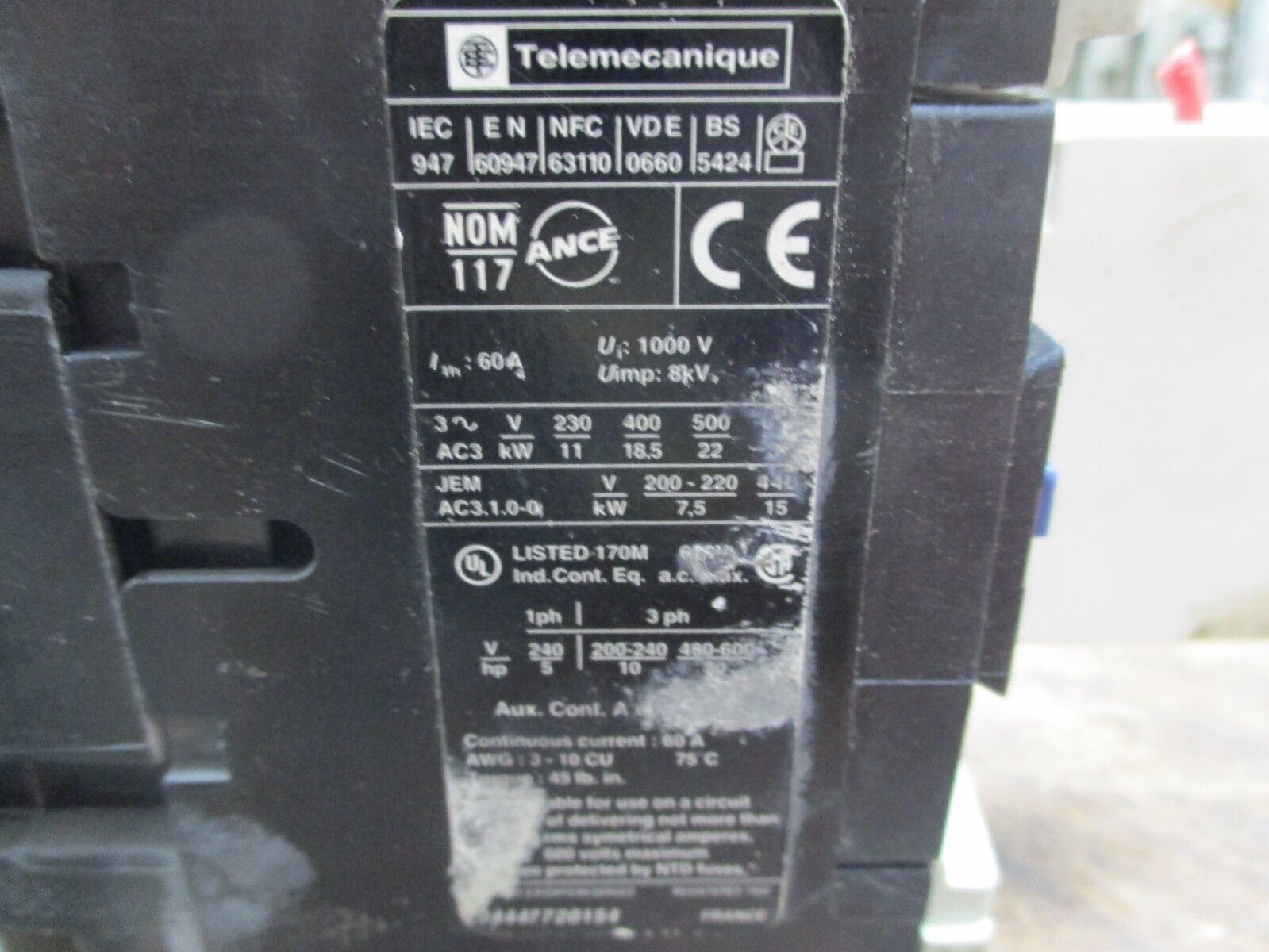 Telemecanique Contactor LC1 D4011 110V Coil 60A 600V w/ Aux Contact Block Used
