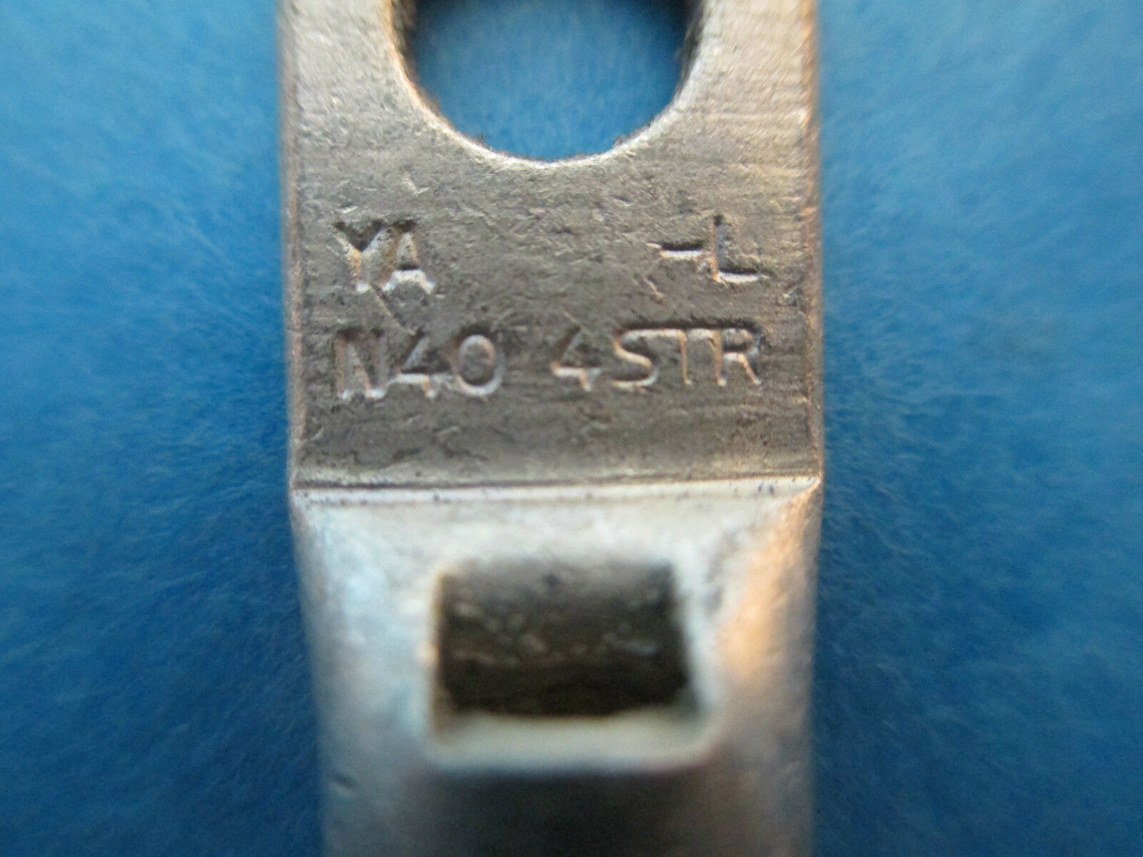 Burndy Crimp Lug YA-L N40 4 STR Grey 8 or 346 New Surplus