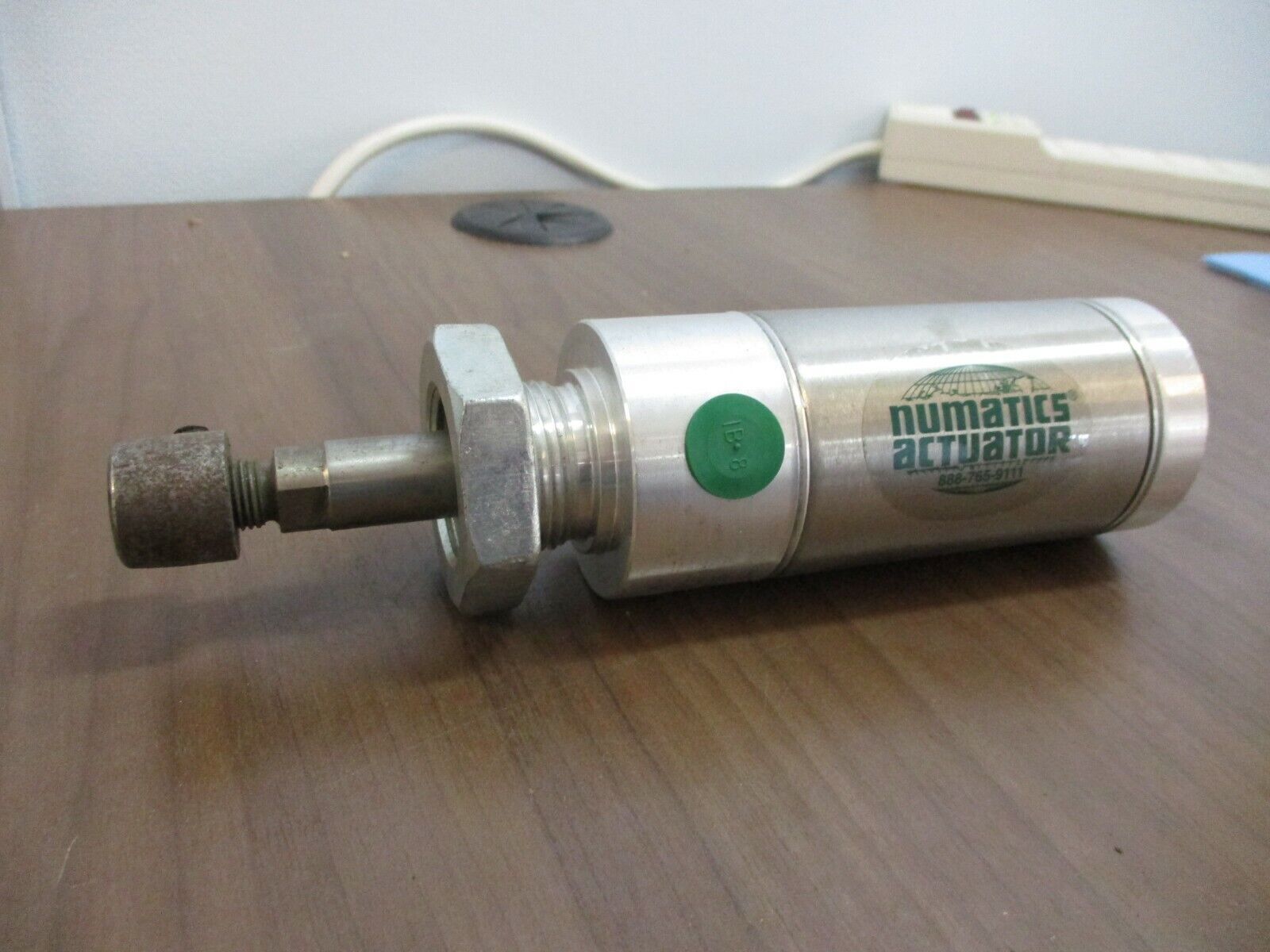 Numatics Pneumatic Cylinder 2000R01-01A *No Box* New Surplus