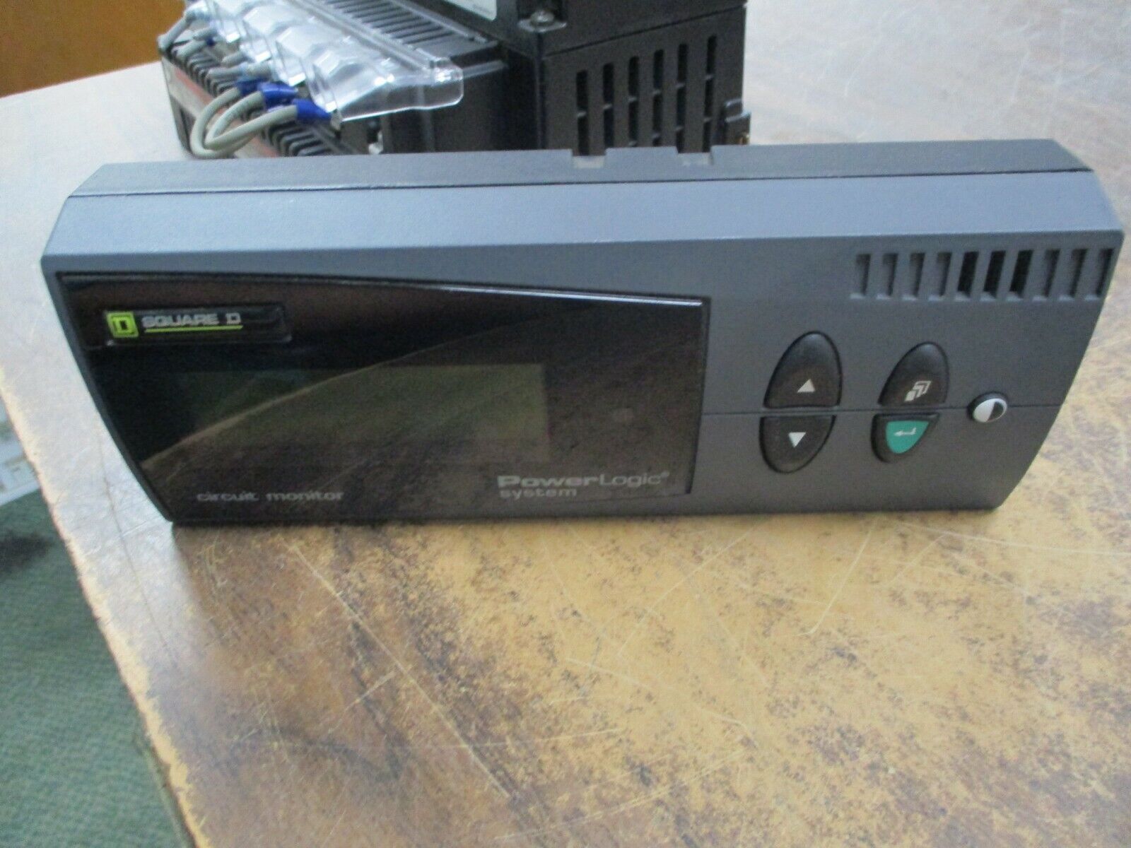 Square D PowerLogic Circuit Monitor CM4250/CMDLC 240/300V 96mA w/ CVM42 Used