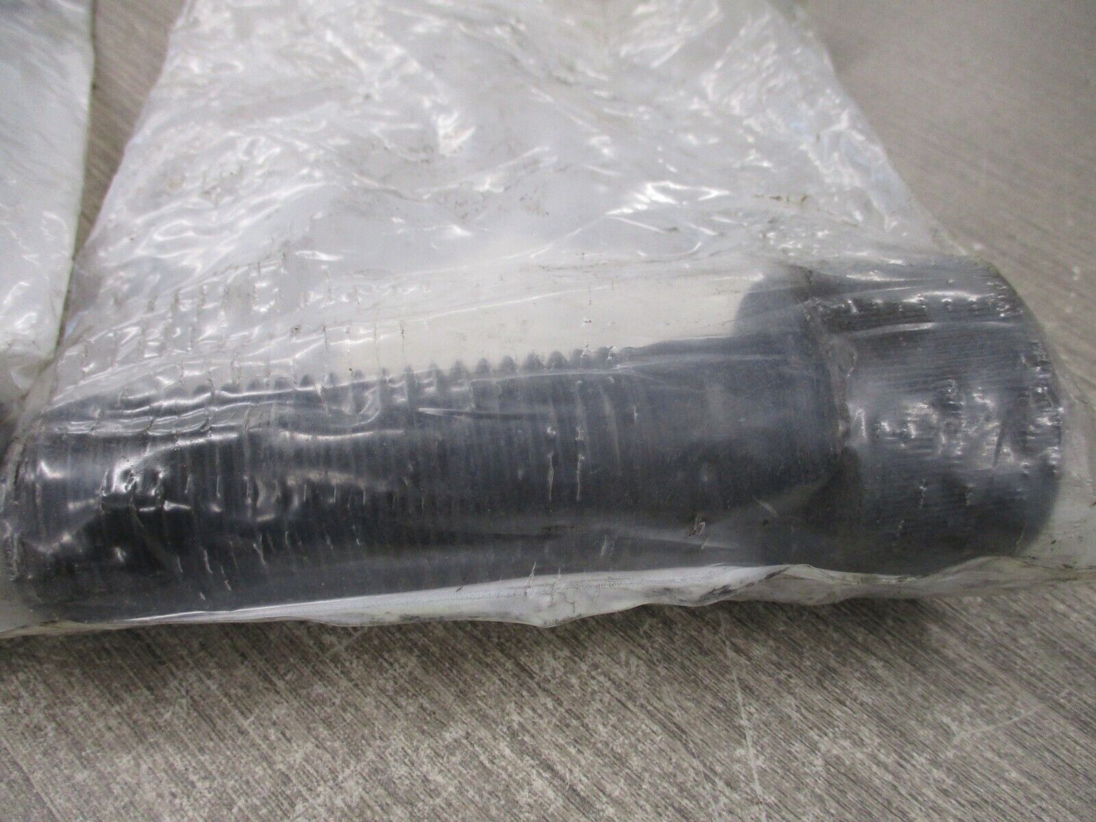 Fabury Socket Head Cap Screw U07000.150.0500 1 1/2-6x5 New Surplus