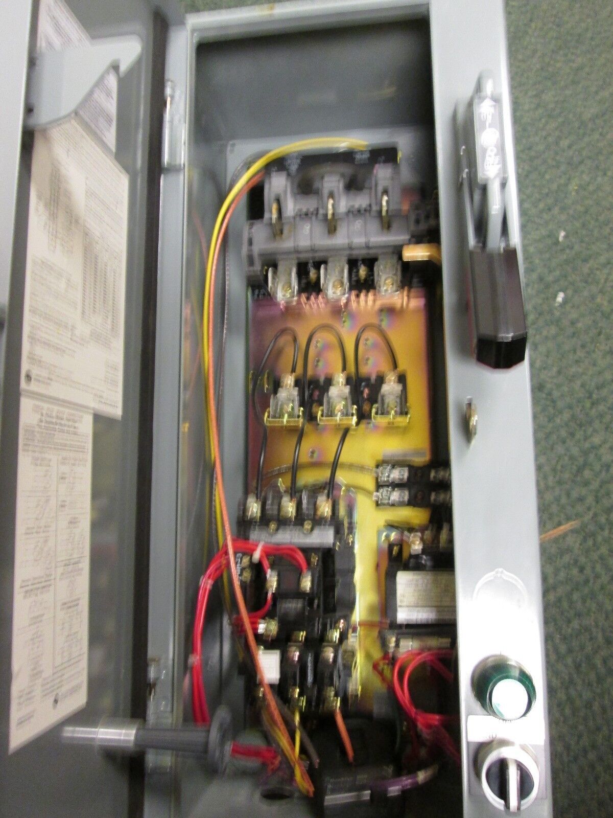 Allen-Bradley Fusible Combination 509-AOD Size 0 120V Coil Nema 1 Enclosure Used