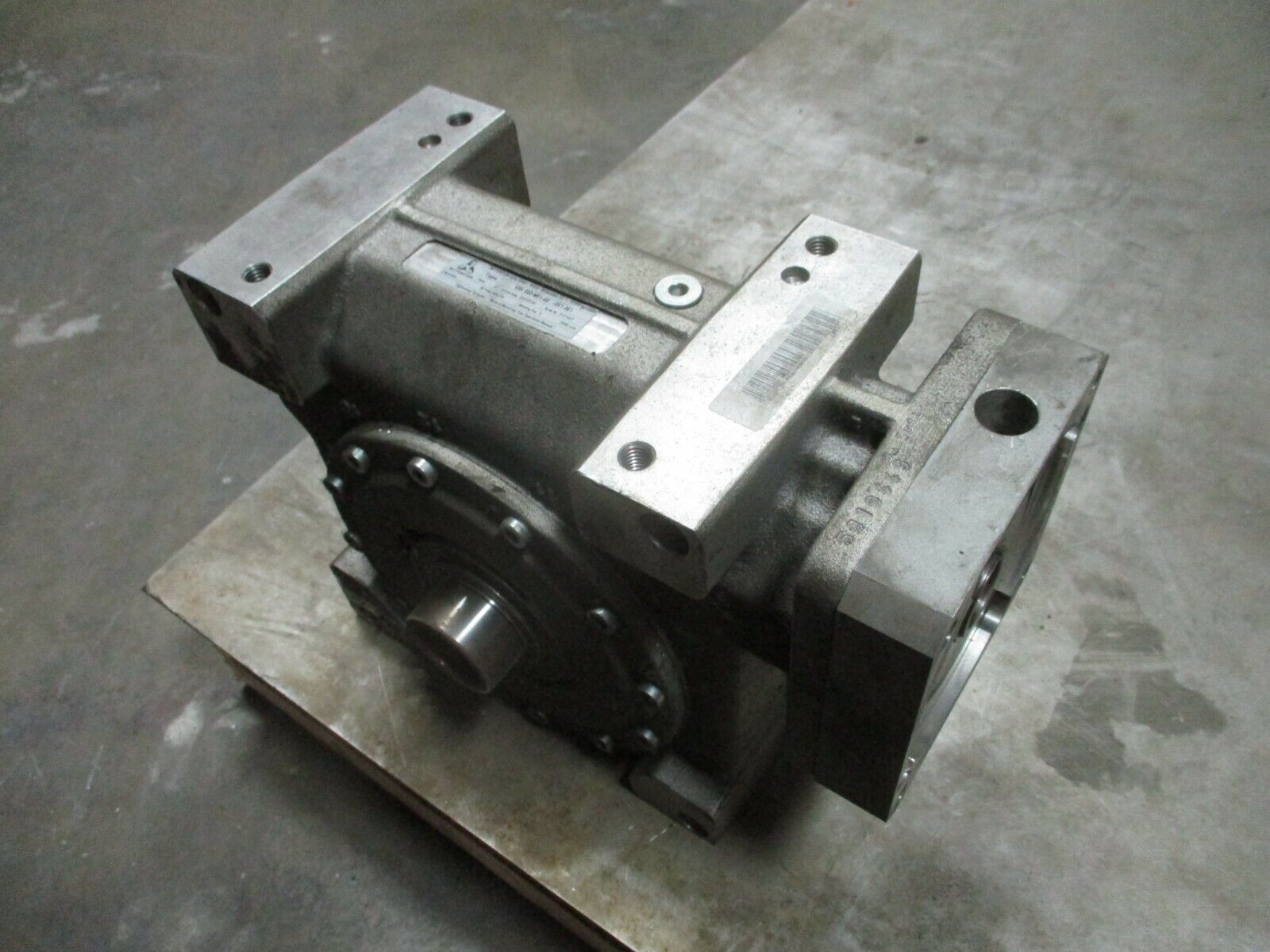 Wittenstein Gear Reducer VDH 080-MF1-40-051-0E1 Ratio: 40 Used