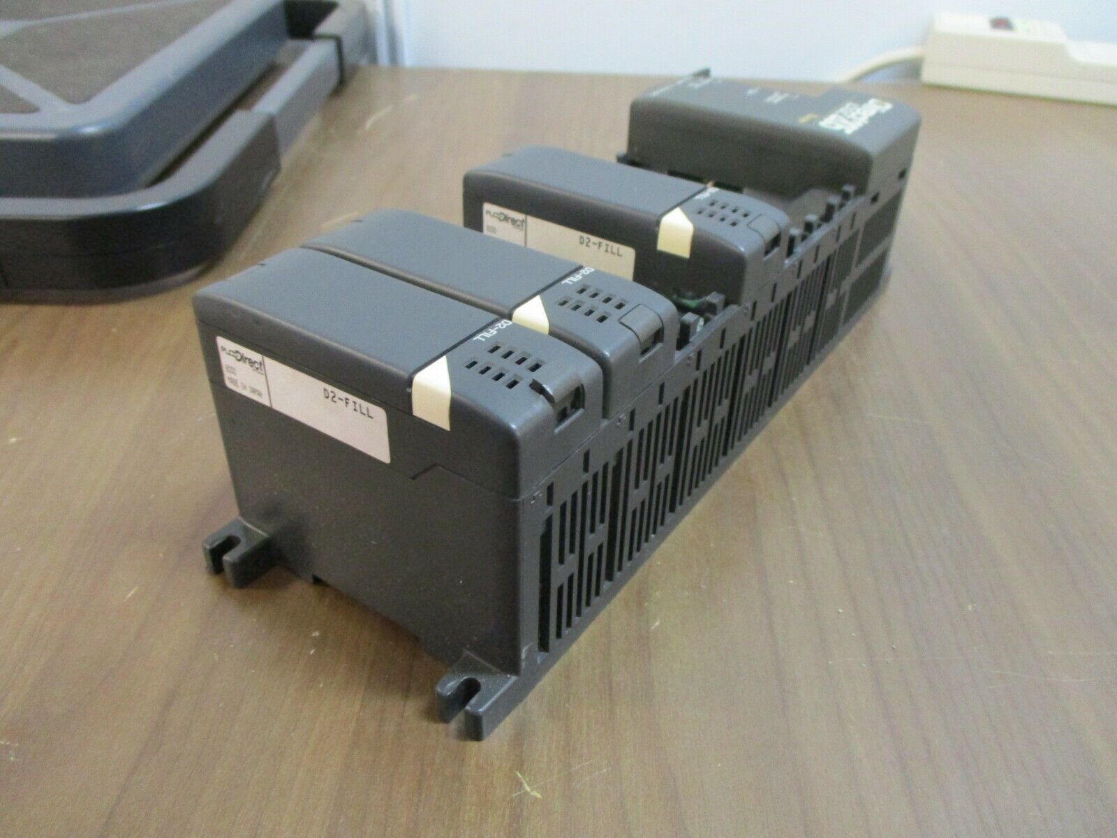 PLC Direct Koyo Direct Logic 205 PLC Rack D2-06B 110/220V 6-Slot Used