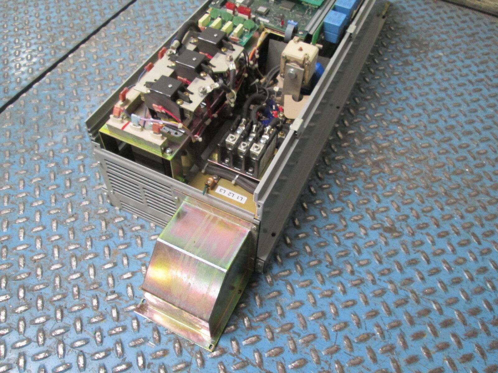 VeeArc Micro7000 AC Drive 77MCR421 75HP *No Cover* Used