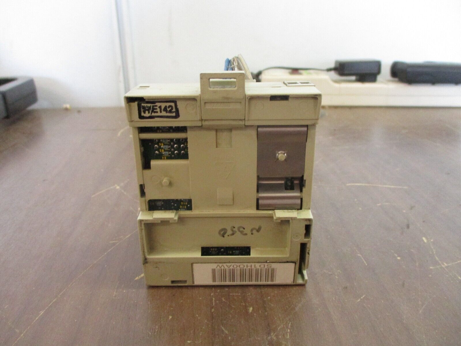 Allen-Bradley Flex I/O Power Supply RIO Adapter 1794-ASB Ser. B 24VDC Used