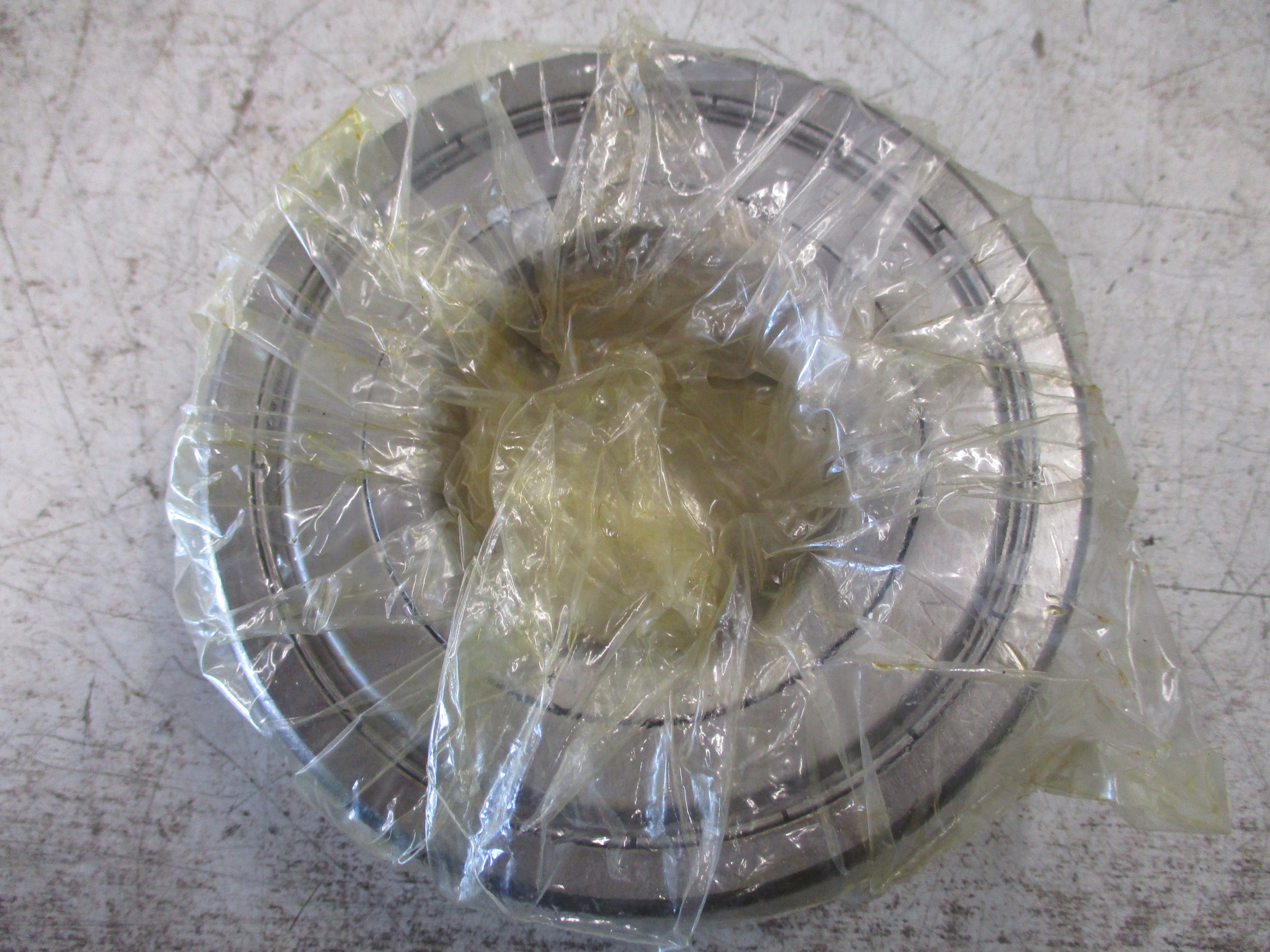 Peer Radial Ball Bearing 6310-ZD 50x110x27 New Surplus