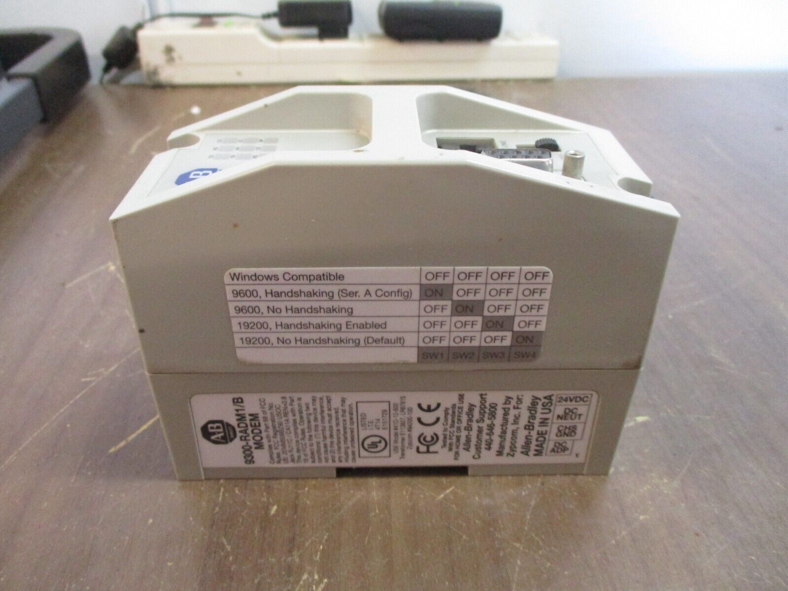 Allen-Bradley Remote Access Dial-In Modem 9300-RADM1/B 24VDC Used