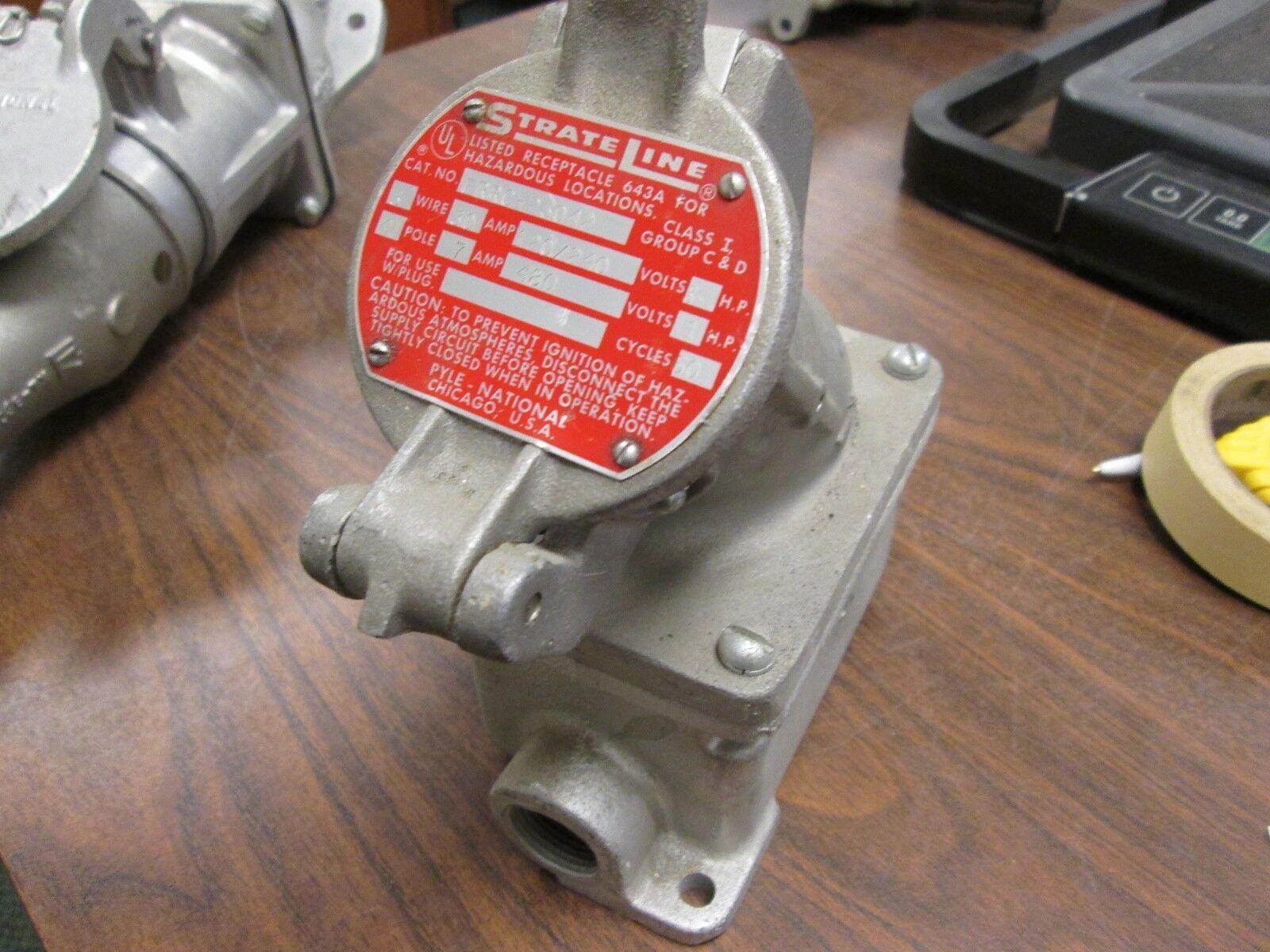 Pyle National Hazardous Location Receptacle ERRC-23042 3W 4P