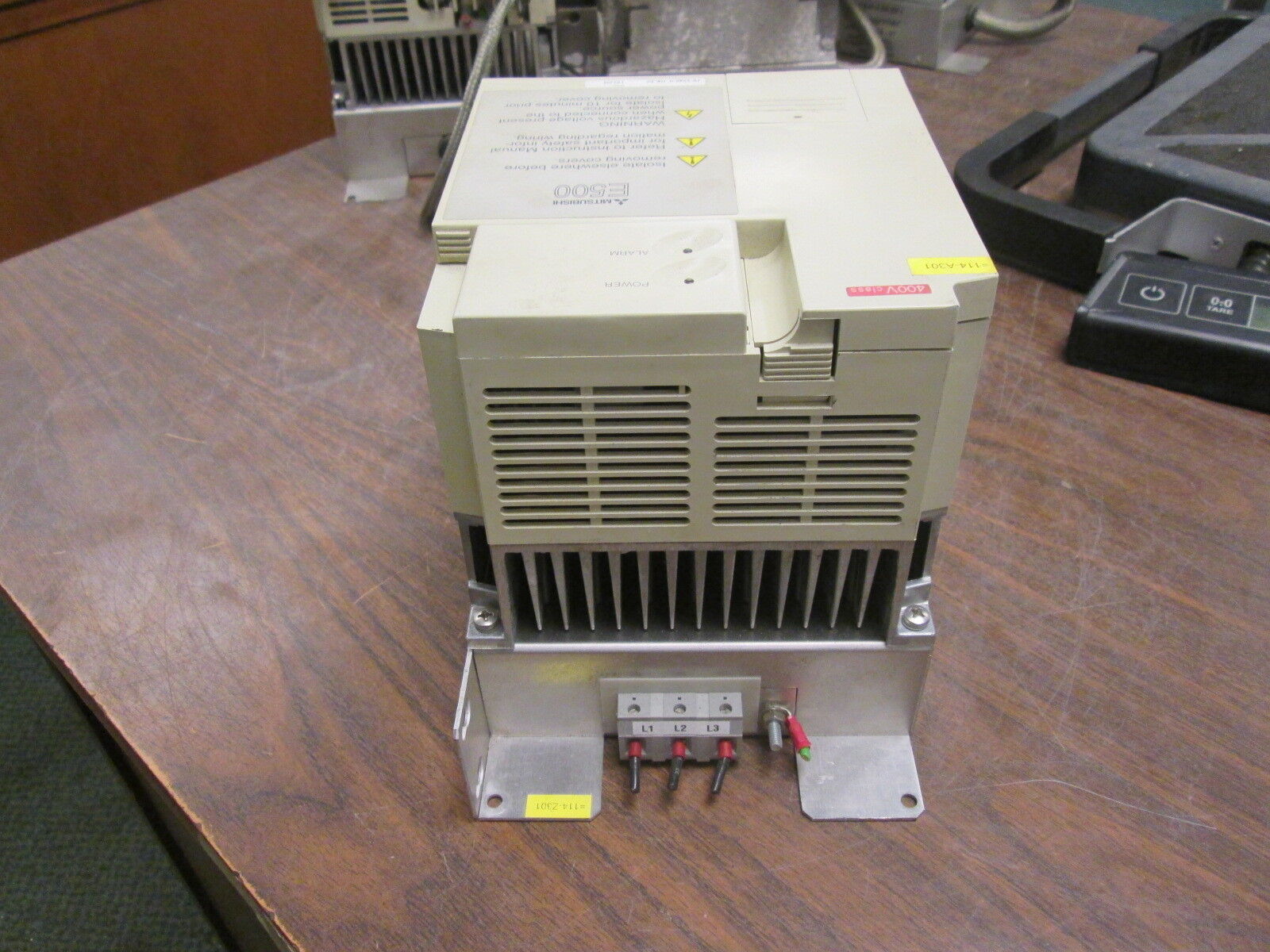 Mitsubishi E500 AC Drive w/ RFI Filter FR-E540-075K-EC 0.75KW, 3Ph Used