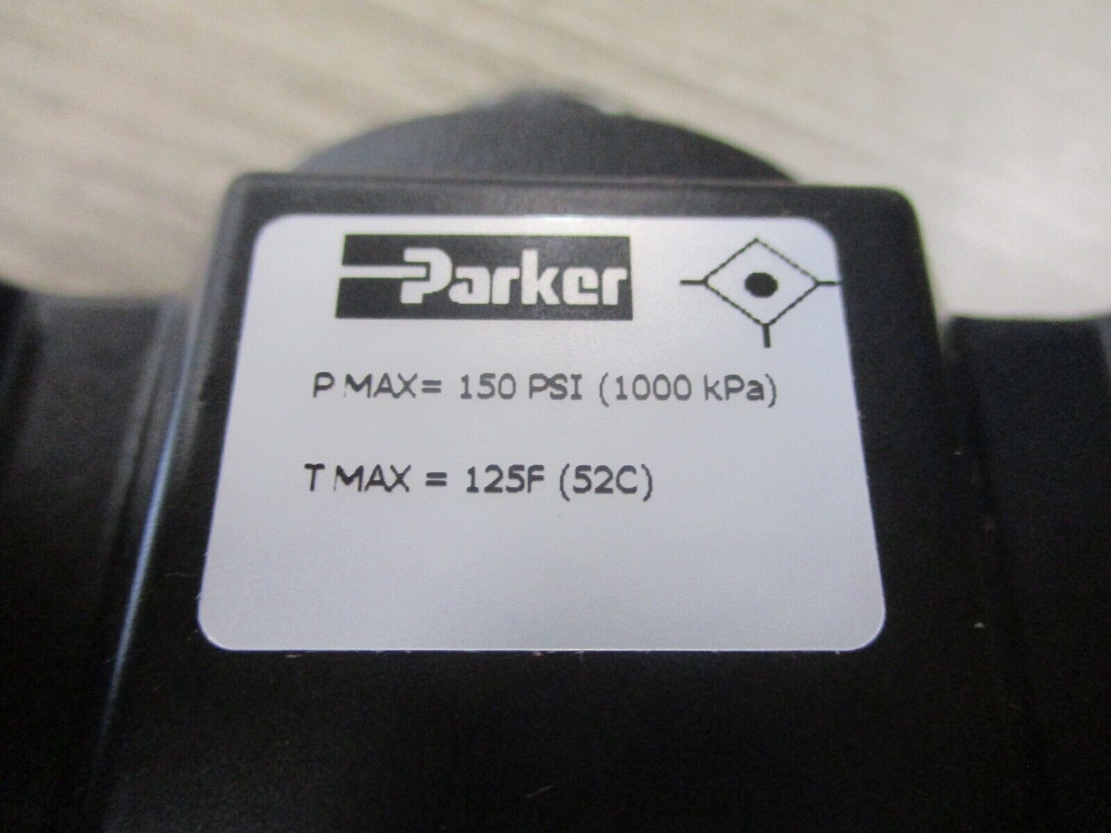 Parker Coalescing Filter 12F46EC 3/4" Used
