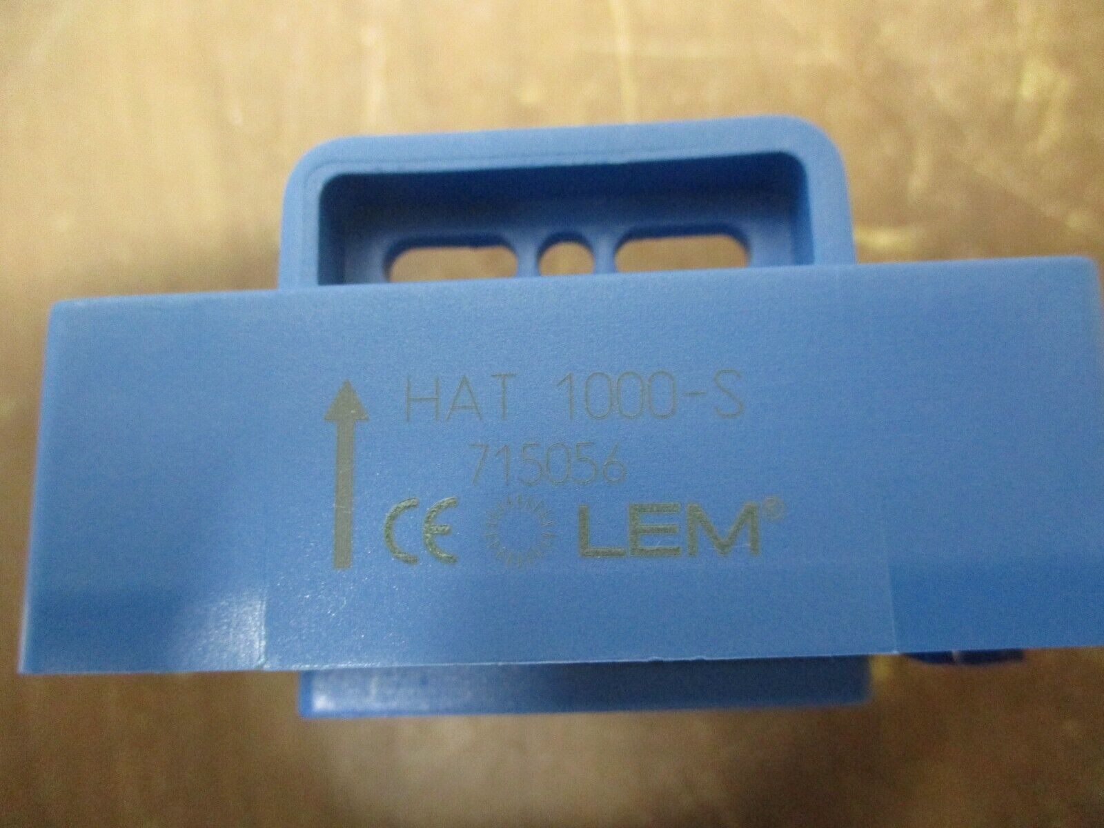 LEM Current Transducer HAT 1000-S Used
