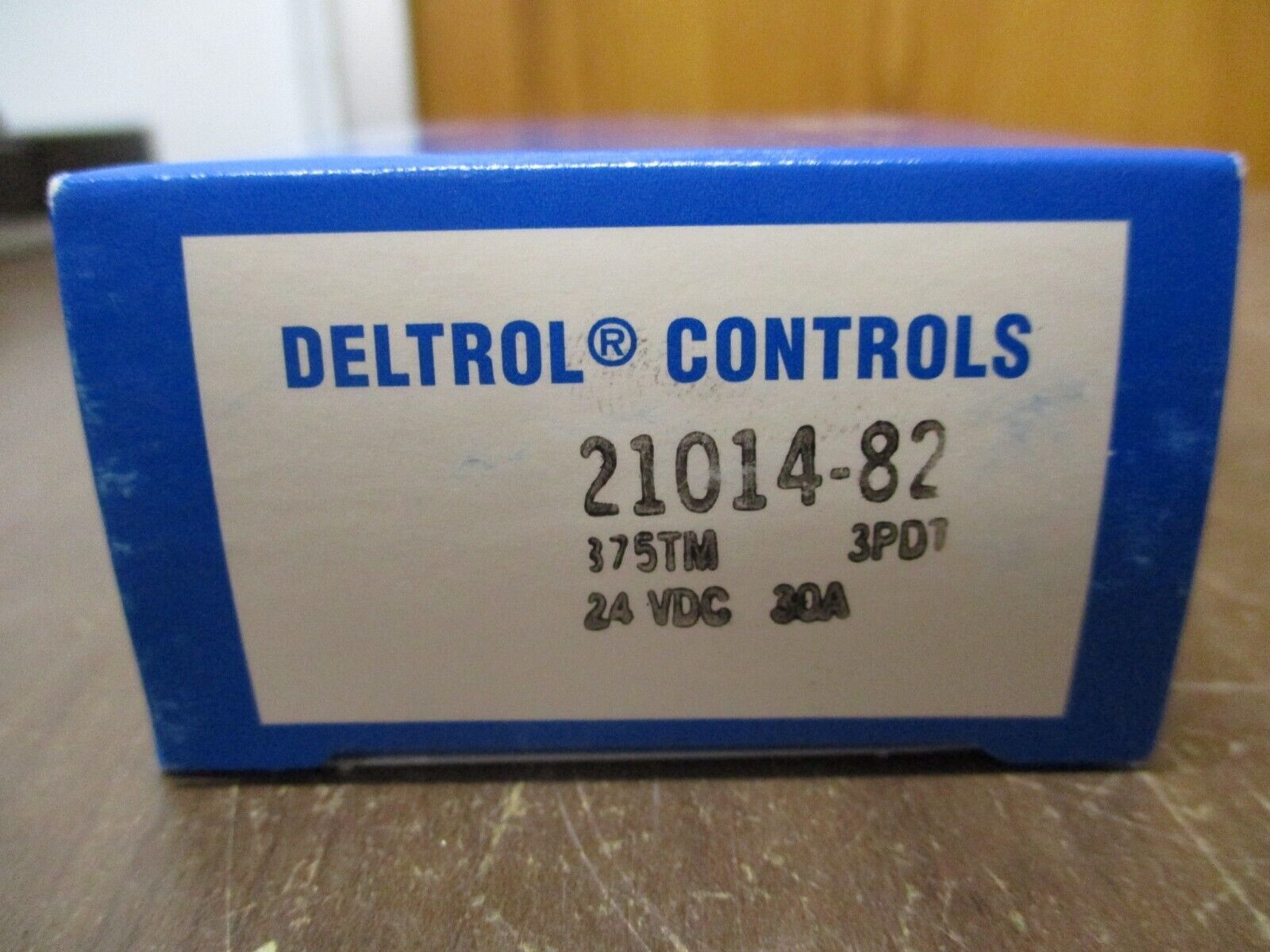 Deltrol Controls Relay 21014-82 24VDC Coil New Surplus