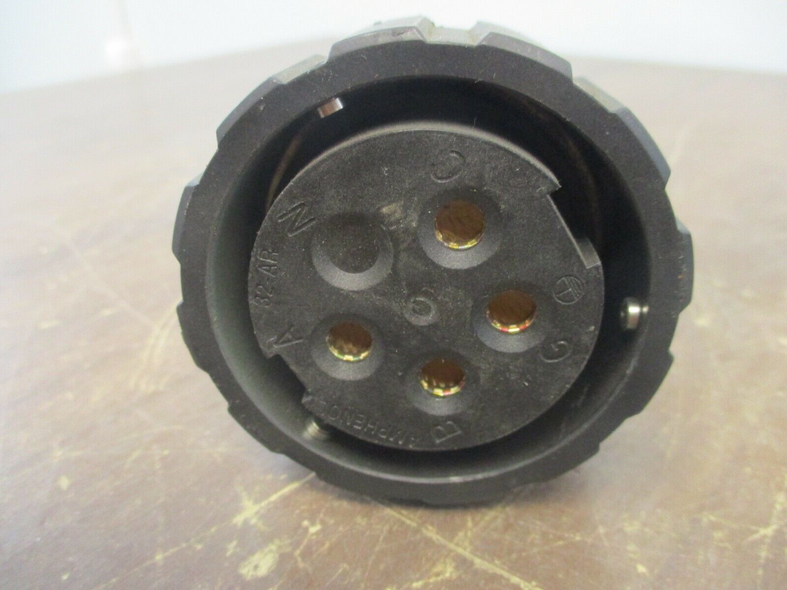 Amphenol Connector GT06PCM32-ARS-120(360S)-0834 120A 600V Used