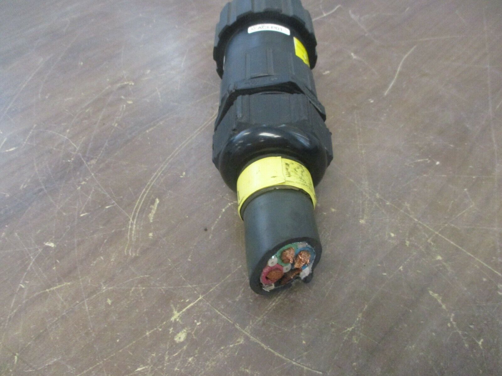 Amphenol Connector GT06PCM32-ARS-120(360S)-0834 120A 600V Used