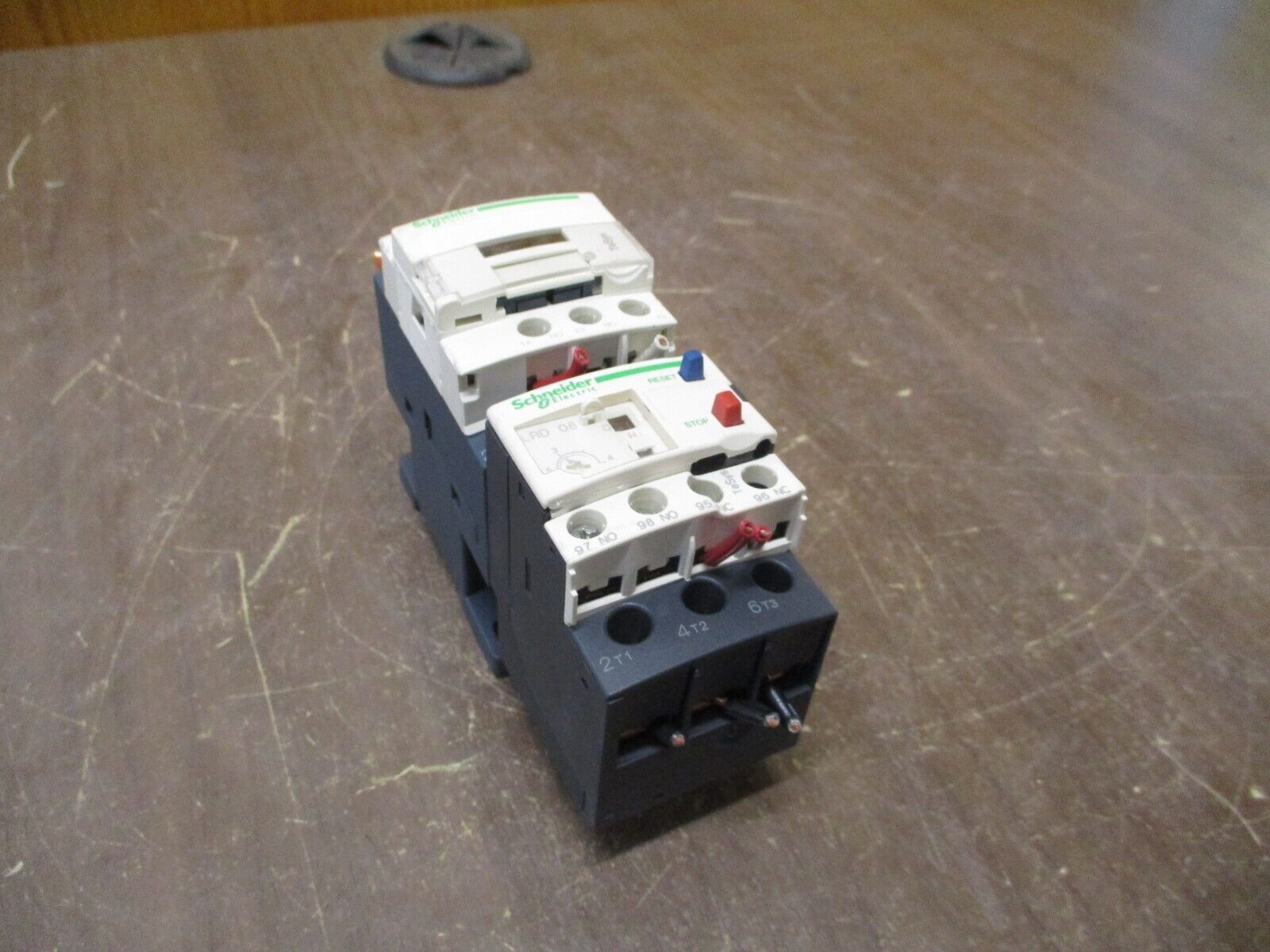 Schneider Electric Starter LC1 D12 / LRD 08 120V Coil 25A 600V Trip:2.5-4A Used