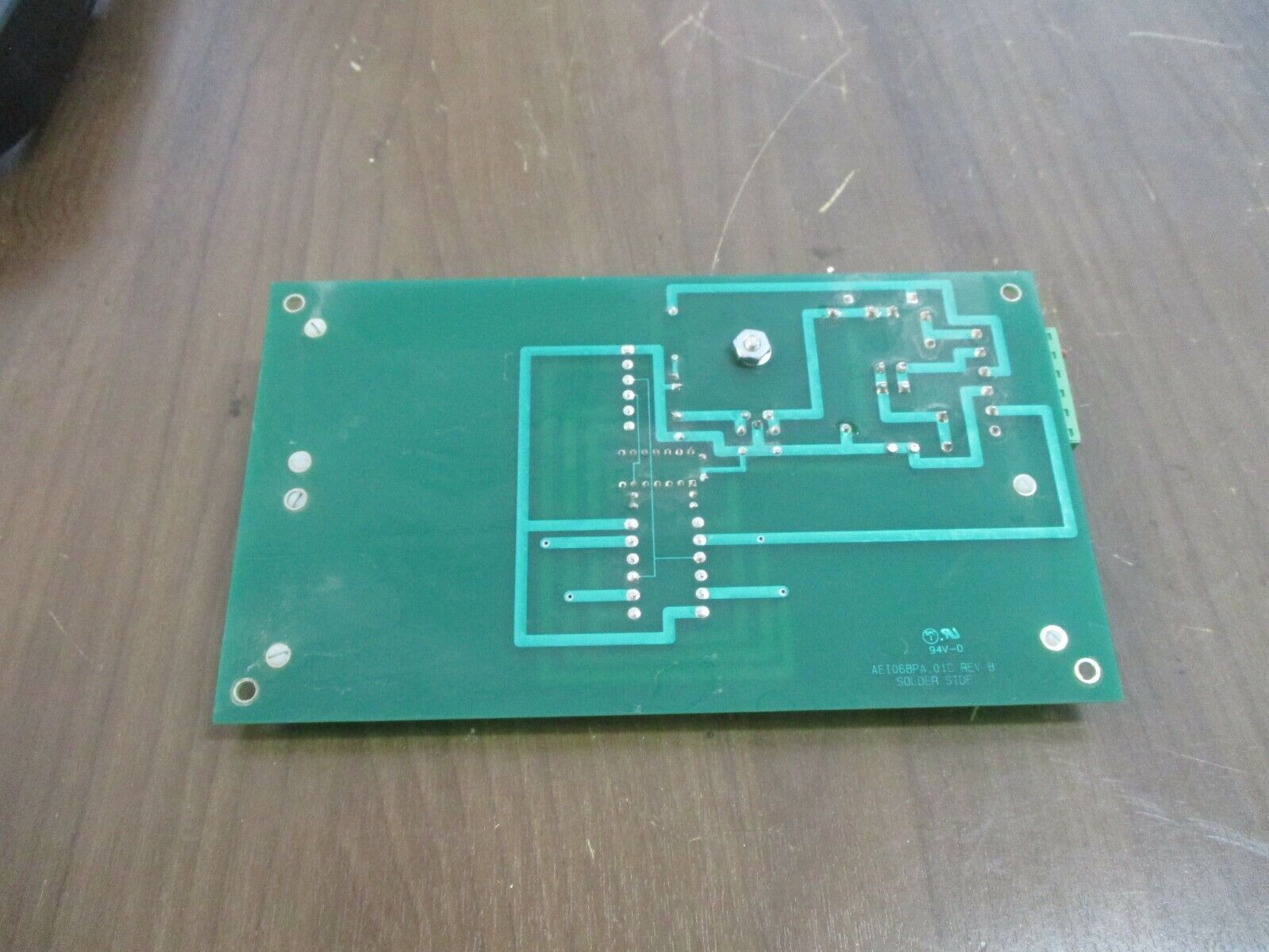 Automated Environments Inc. Communications Splitter Unit AEI068PA.01C Rev. B