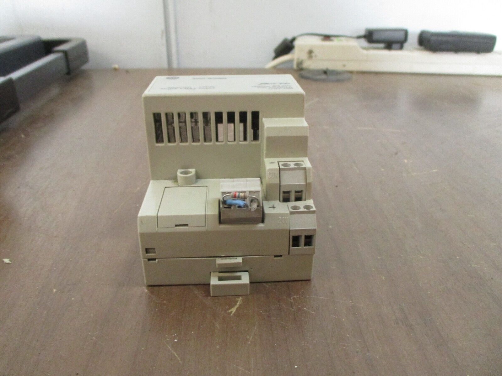 Allen-Bradley Flex I/O Power Supply RIO Adapter 1794-ASB Ser. C Rev. C01 24VDC