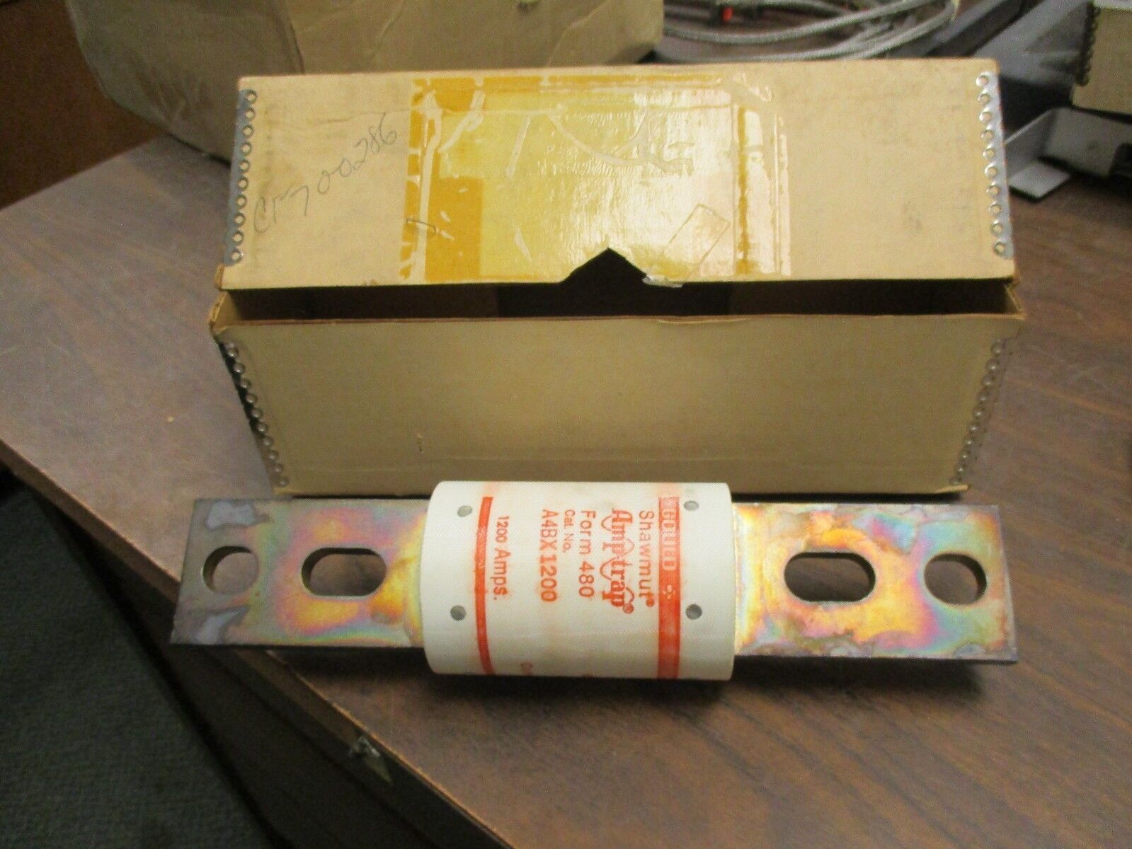Gould Shawmut Amptrap Current Limiting Fuses A4BX1200 1200A 600V New Surplus
