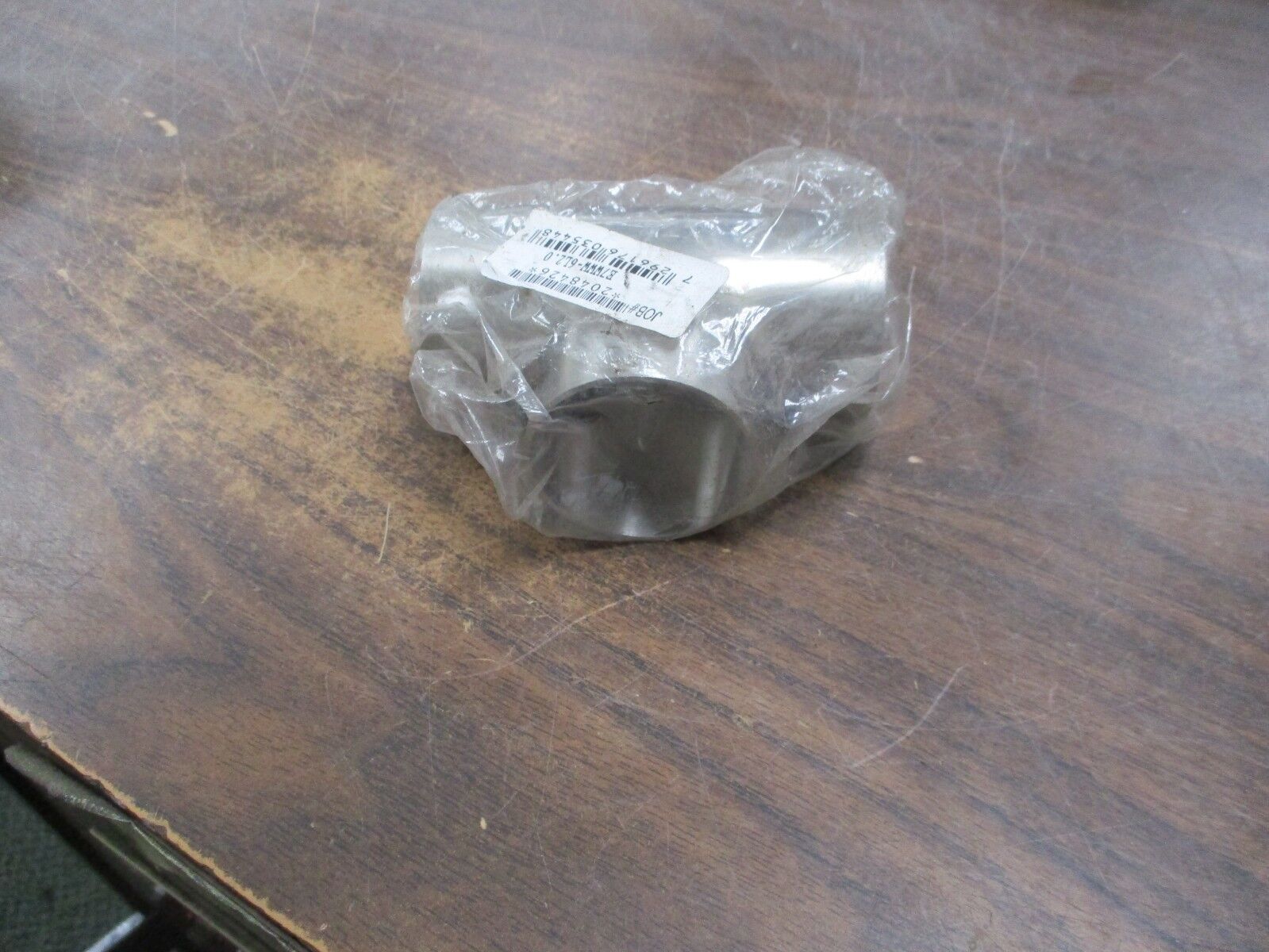 Misc. Brand Stainless Steel Tee E7WWW-6L2.0 Size: 2" New Surplus