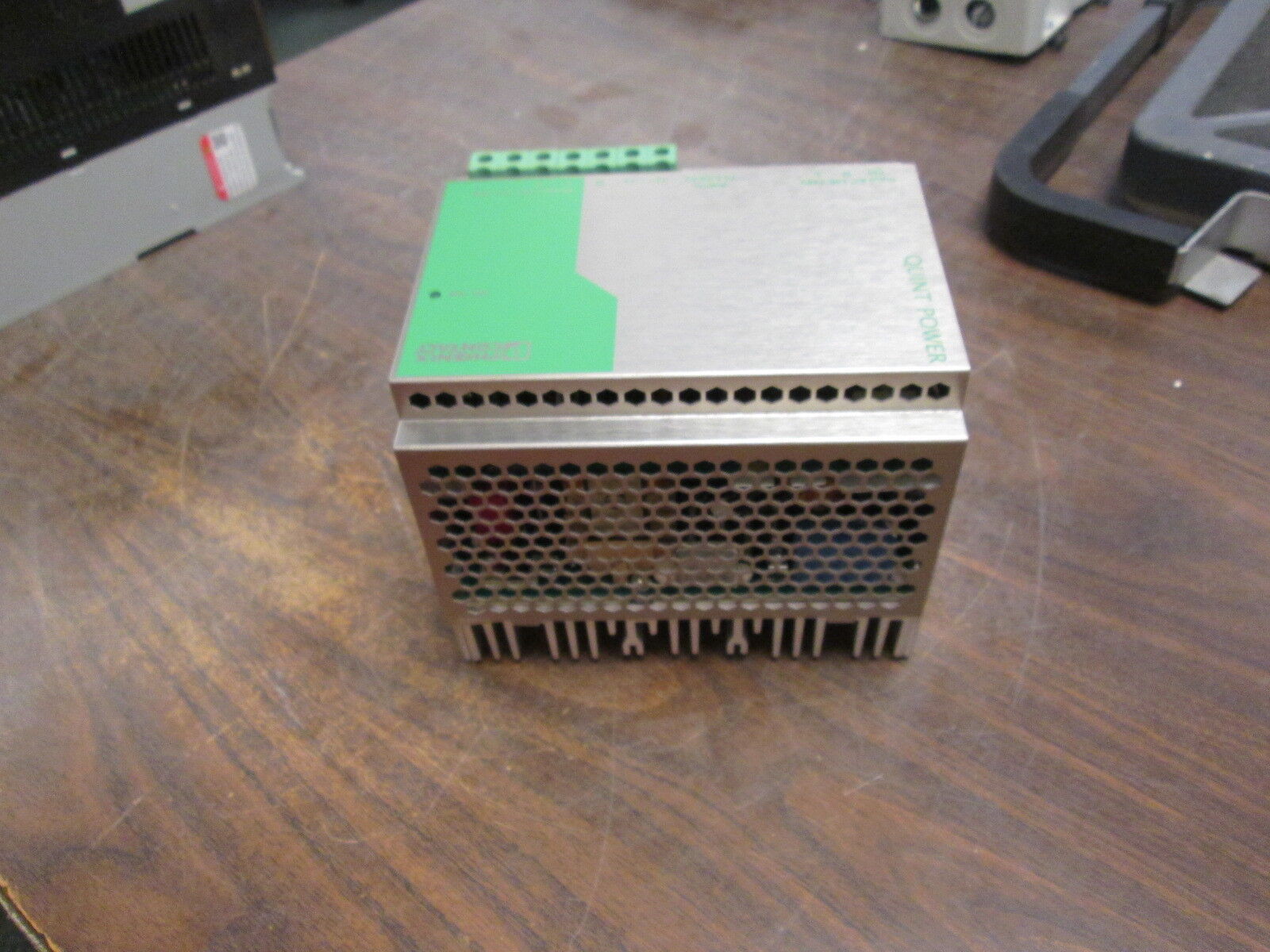 Phoenix Contact Quint Power Supply QUINT-PS-100-240AC/24DC/20 Rev 20 Used