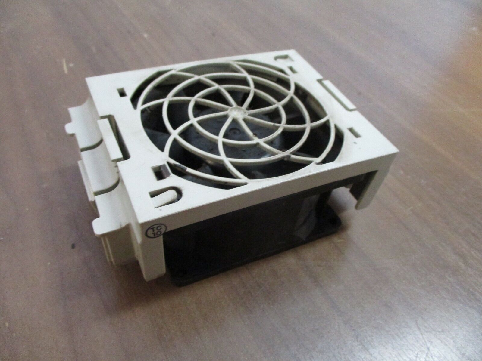 Nidec Fan Package V35132-16F 24VDC 0.45A Used