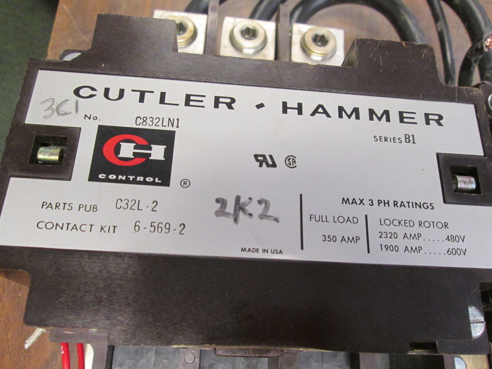 Cutler-Hammer Contactor C832LN1/C832KN3 350/200A 600V 120V Coil Used