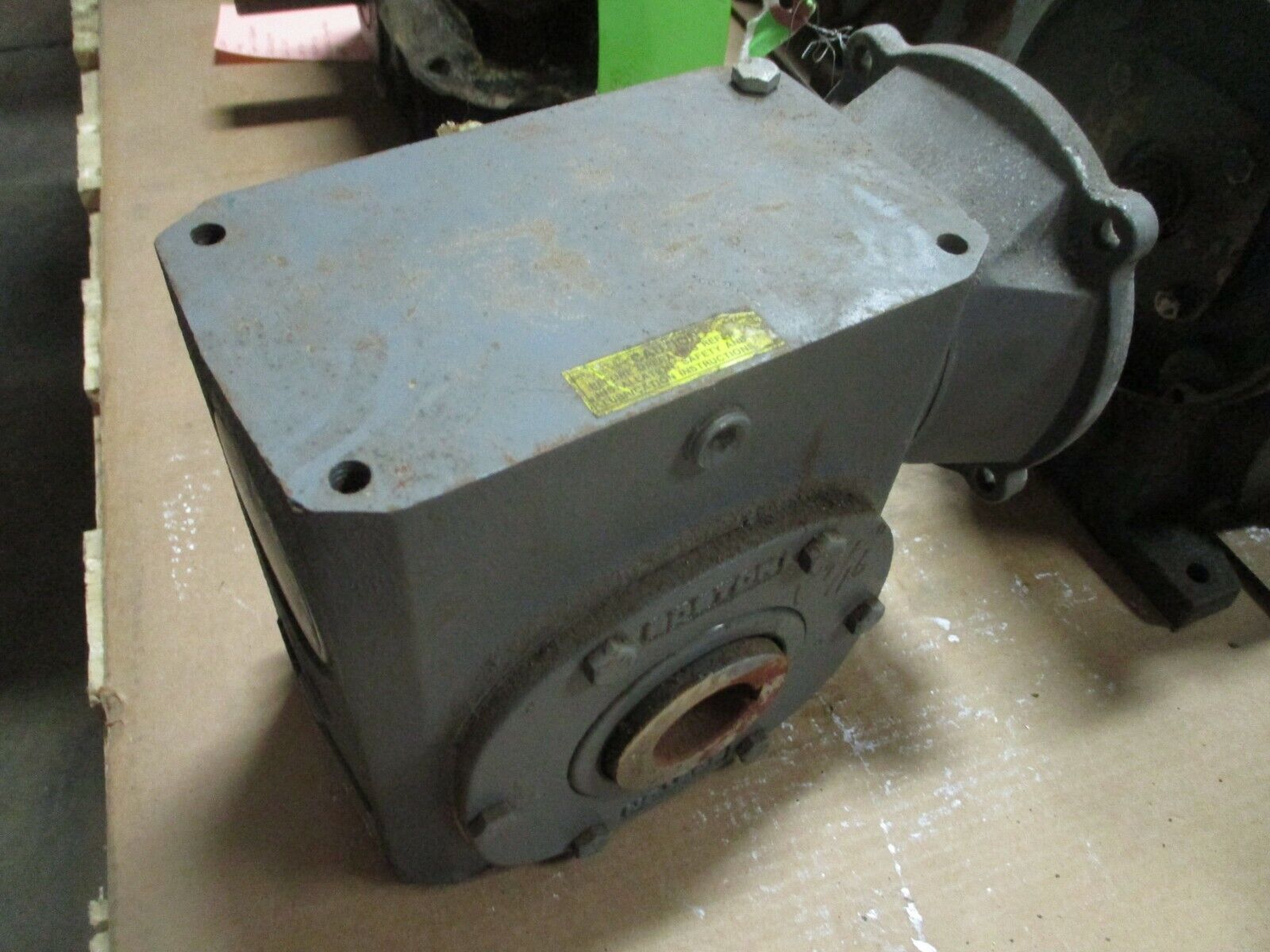Boston Gear Reducer SF72660NB5G Ratio: 60 0.91HP In 1750RPM In Used