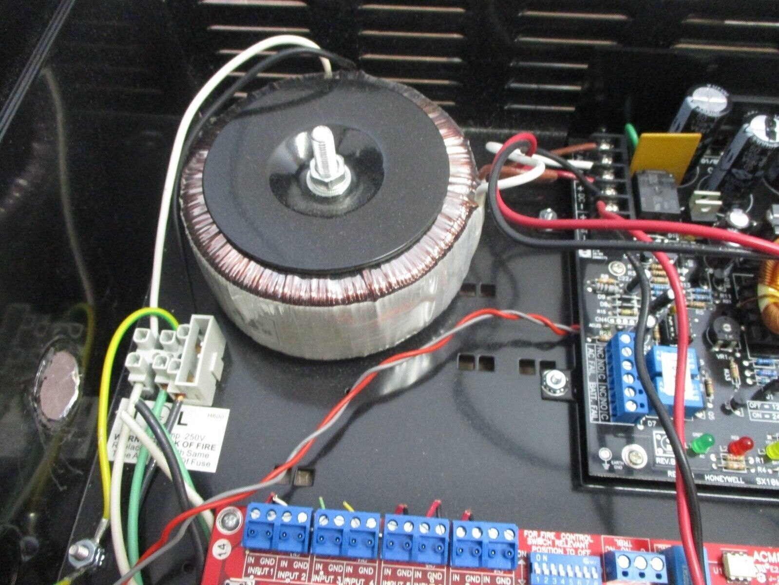 Honeywell Power Supply HP600ULACM8 12/24VDC Used