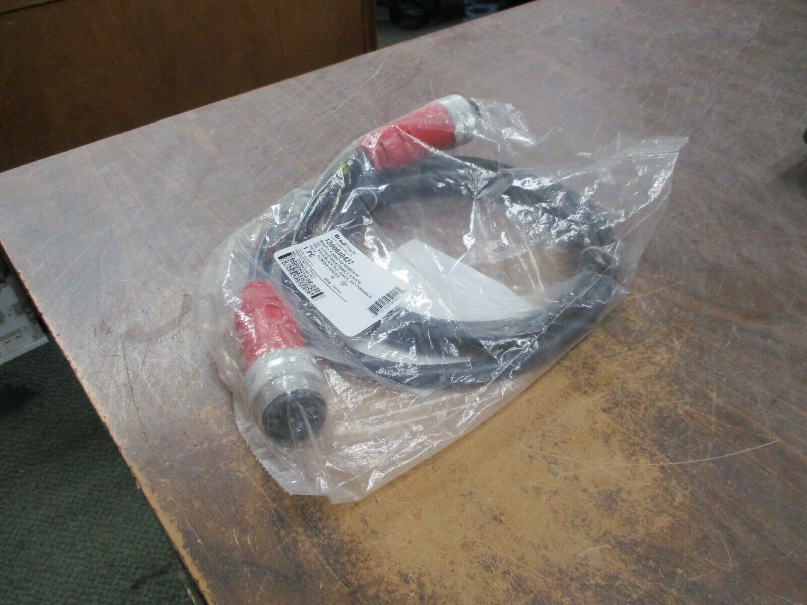Brad Power Extension SK Double-Ended Cord Set 1300640437 CAT #: CC303K19M020E