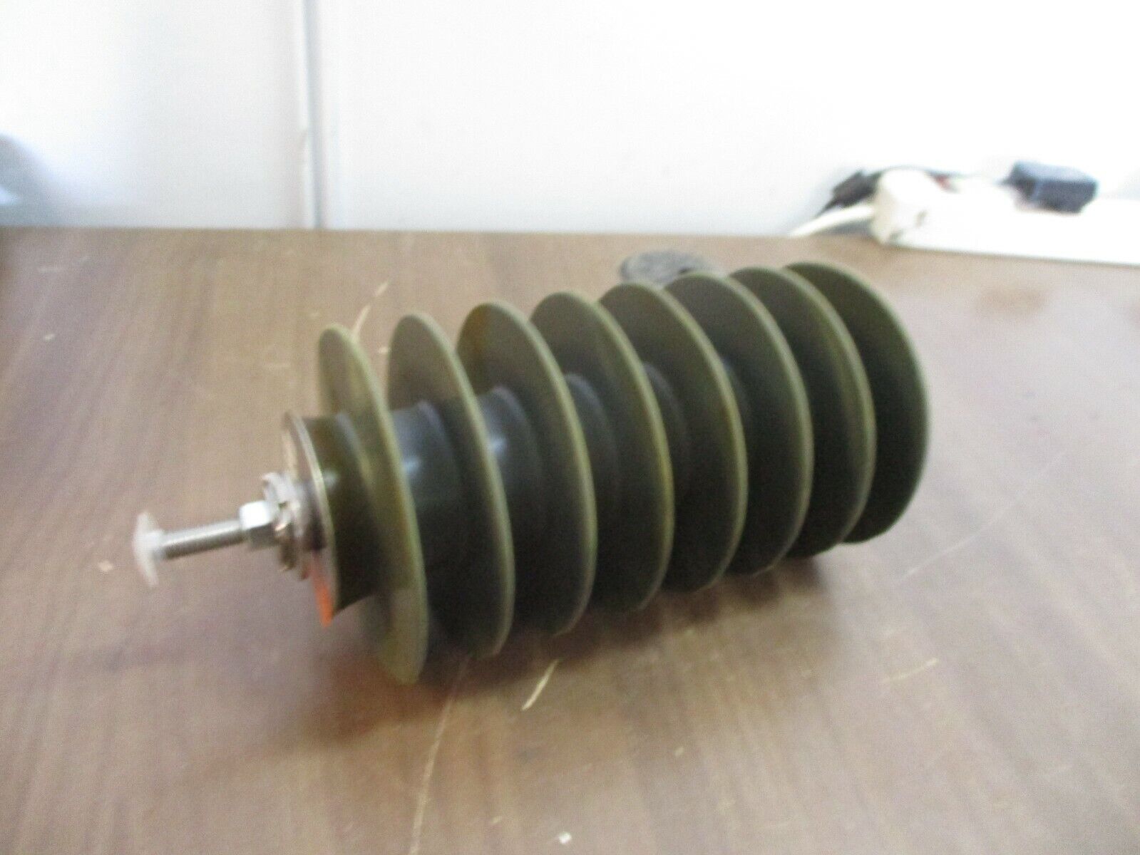 Hubbell PVR Riser Pole Dist. Arrester 2216137202 15kV Duty Cycle 12.7kV MCOV