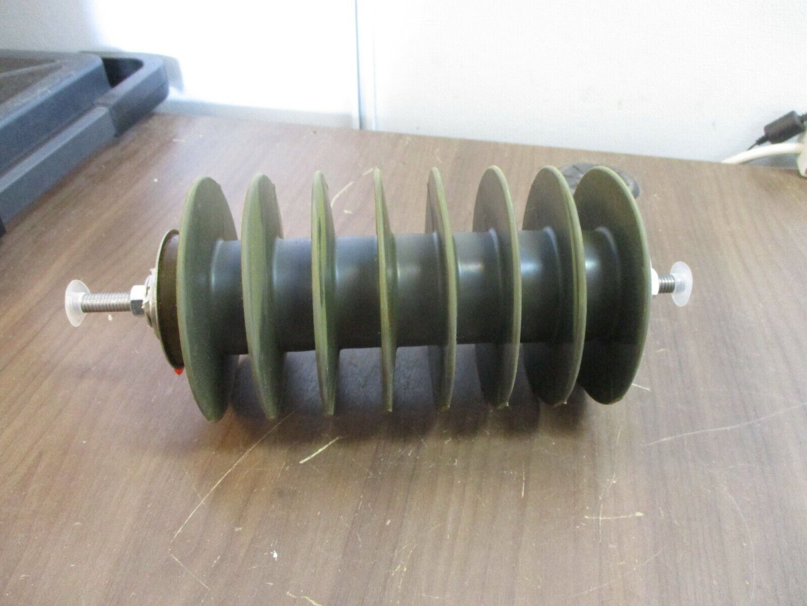 Hubbell PVR Riser Pole Dist. Arrester 2216137202 15kV Duty Cycle 12.7kV MCOV