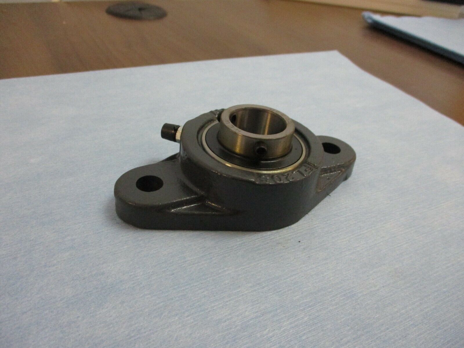 HLU Flanged Bearing FL205 Used