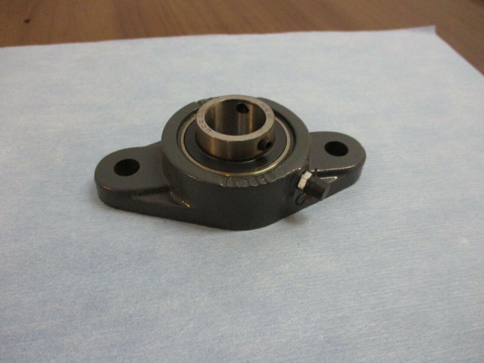 HLU Flanged Bearing FL205 Used
